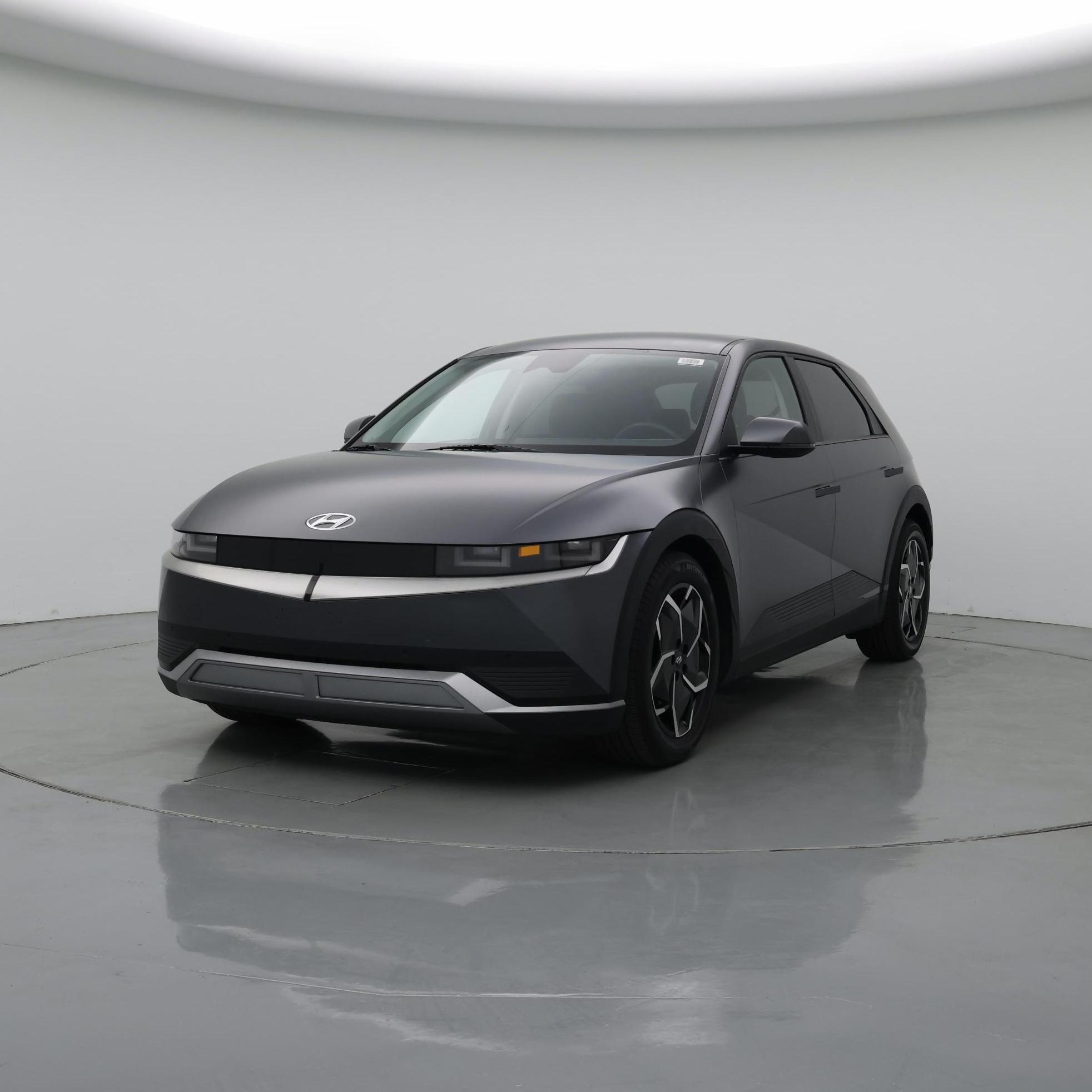 Thumbnail: 2022 Hyundai Ioniq 5 - 4