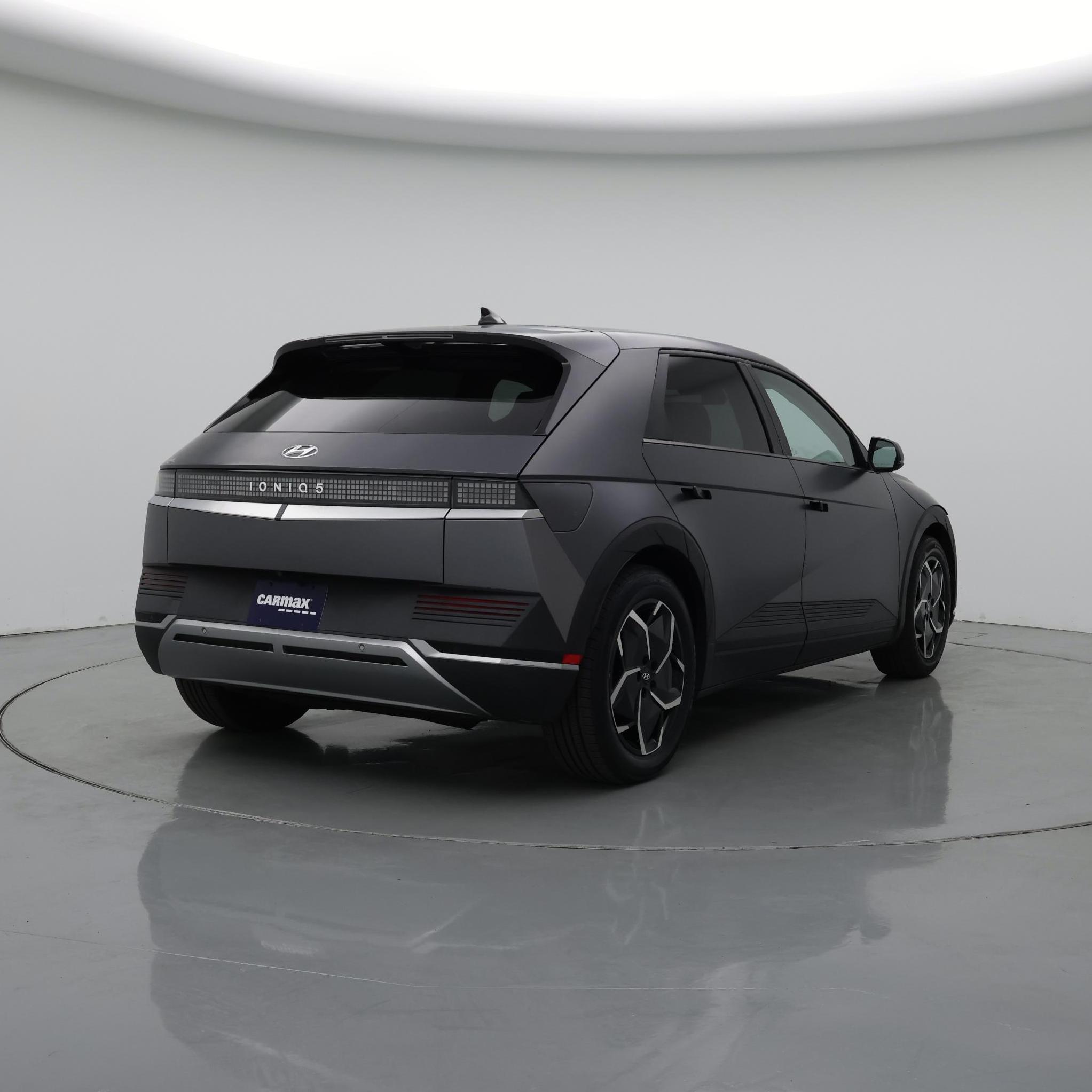 Thumbnail: 2022 Hyundai Ioniq 5 - 8