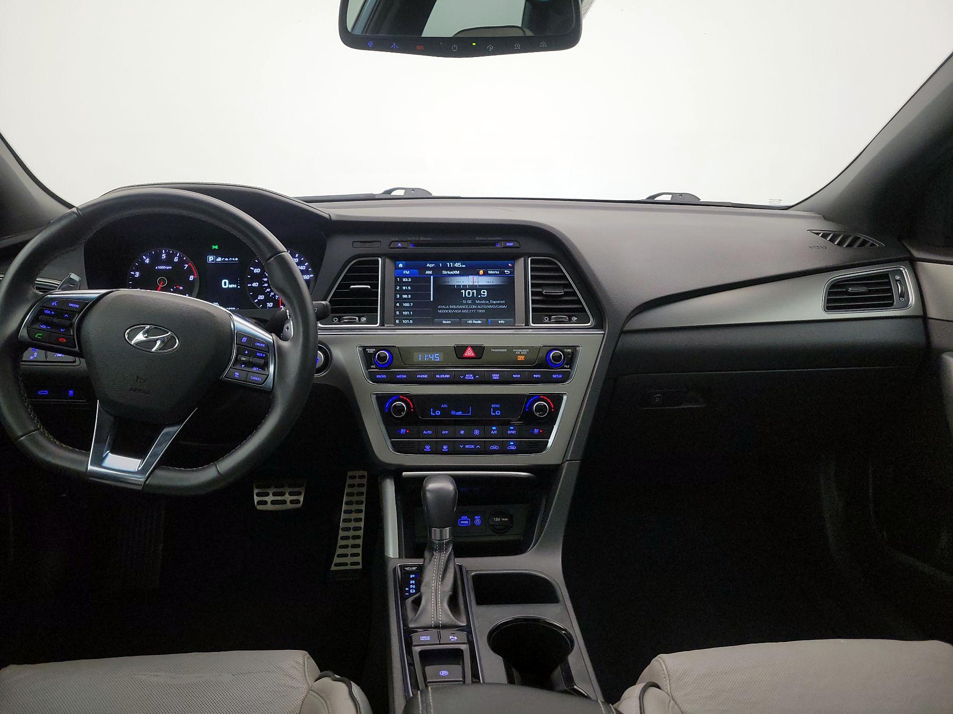 Thumbnail: 2015 Hyundai Sonata - 9