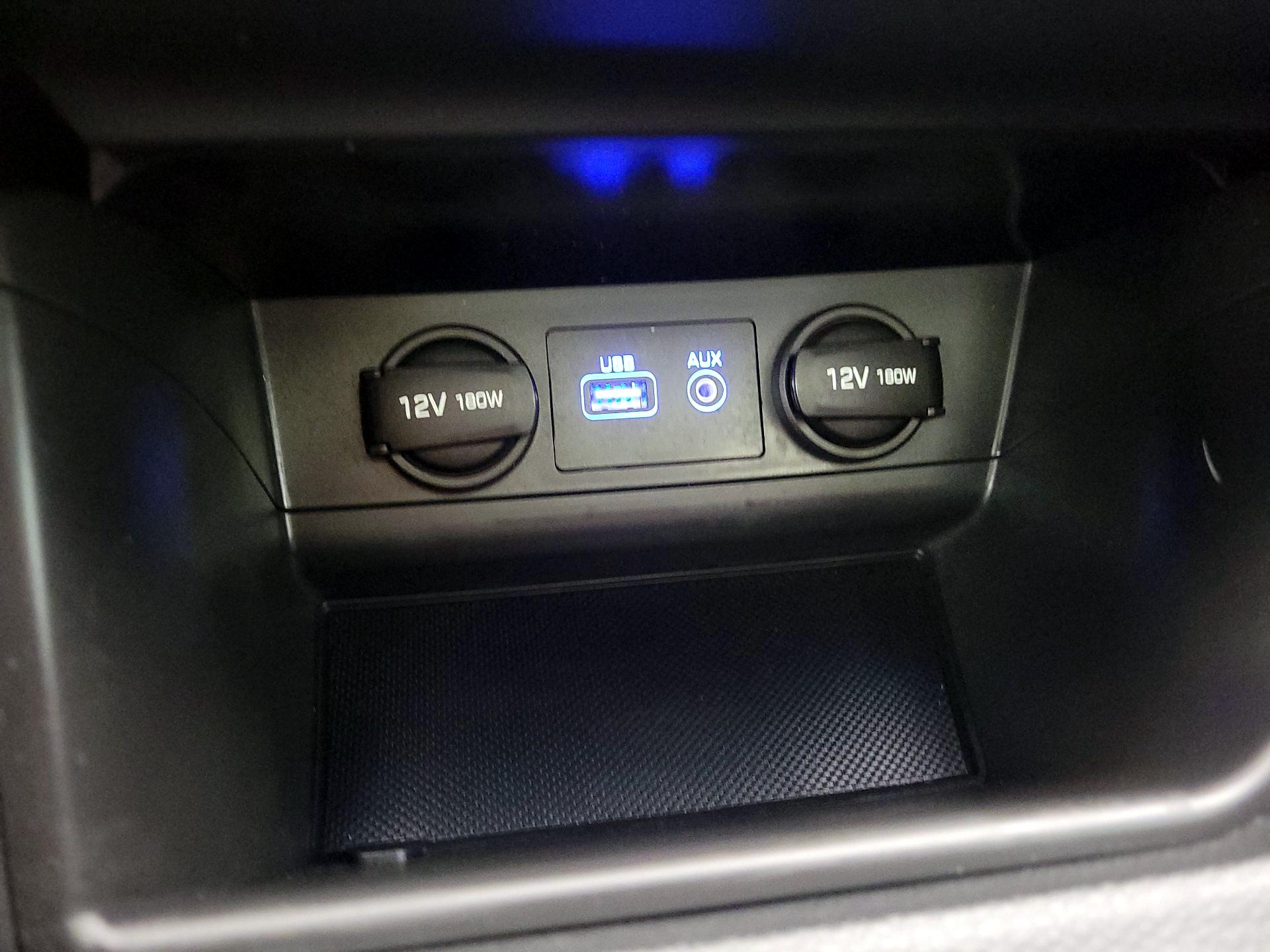 Thumbnail: 2015 Hyundai Sonata - 18