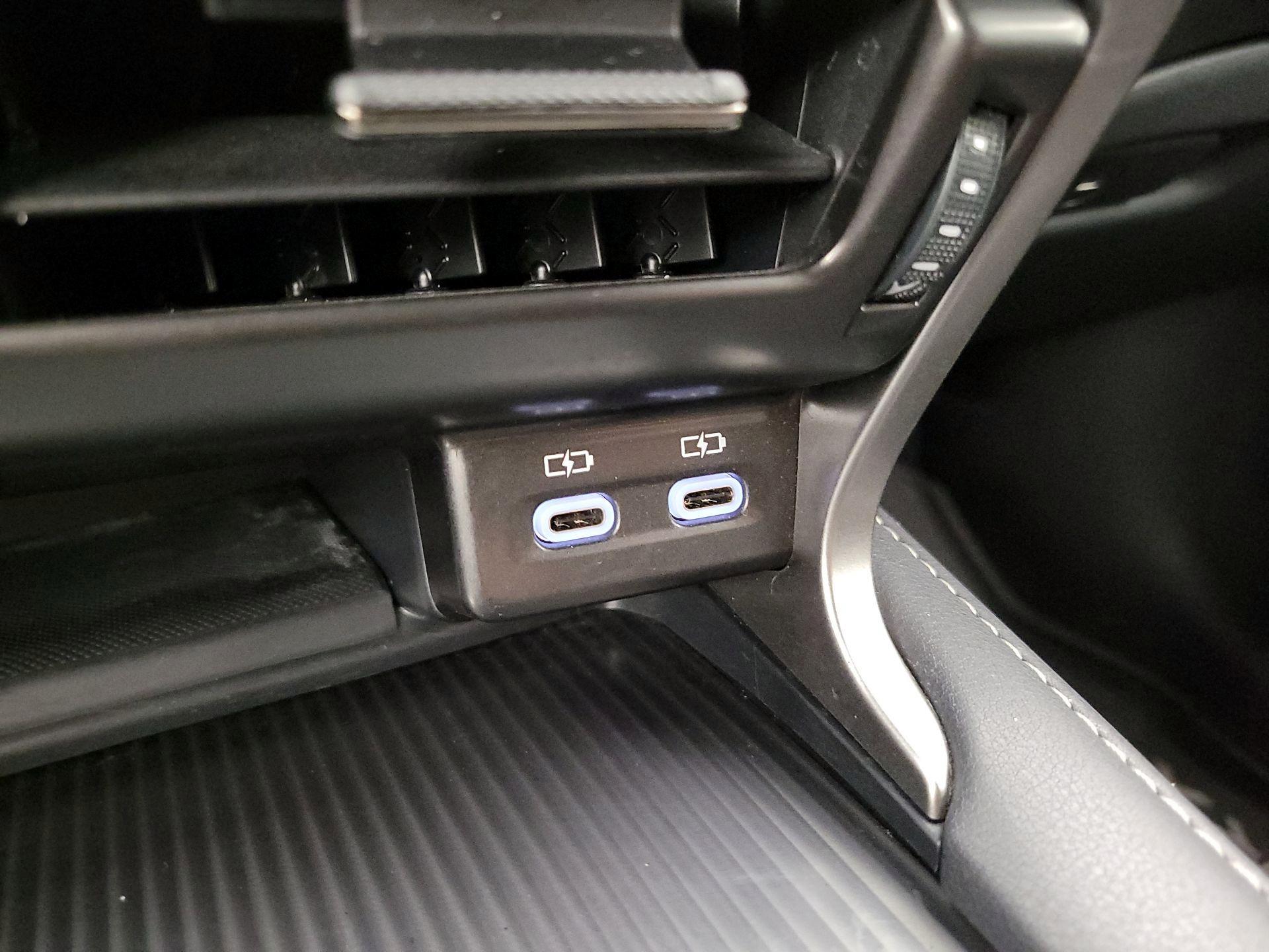 Thumbnail: 2023 Lexus RX - 18