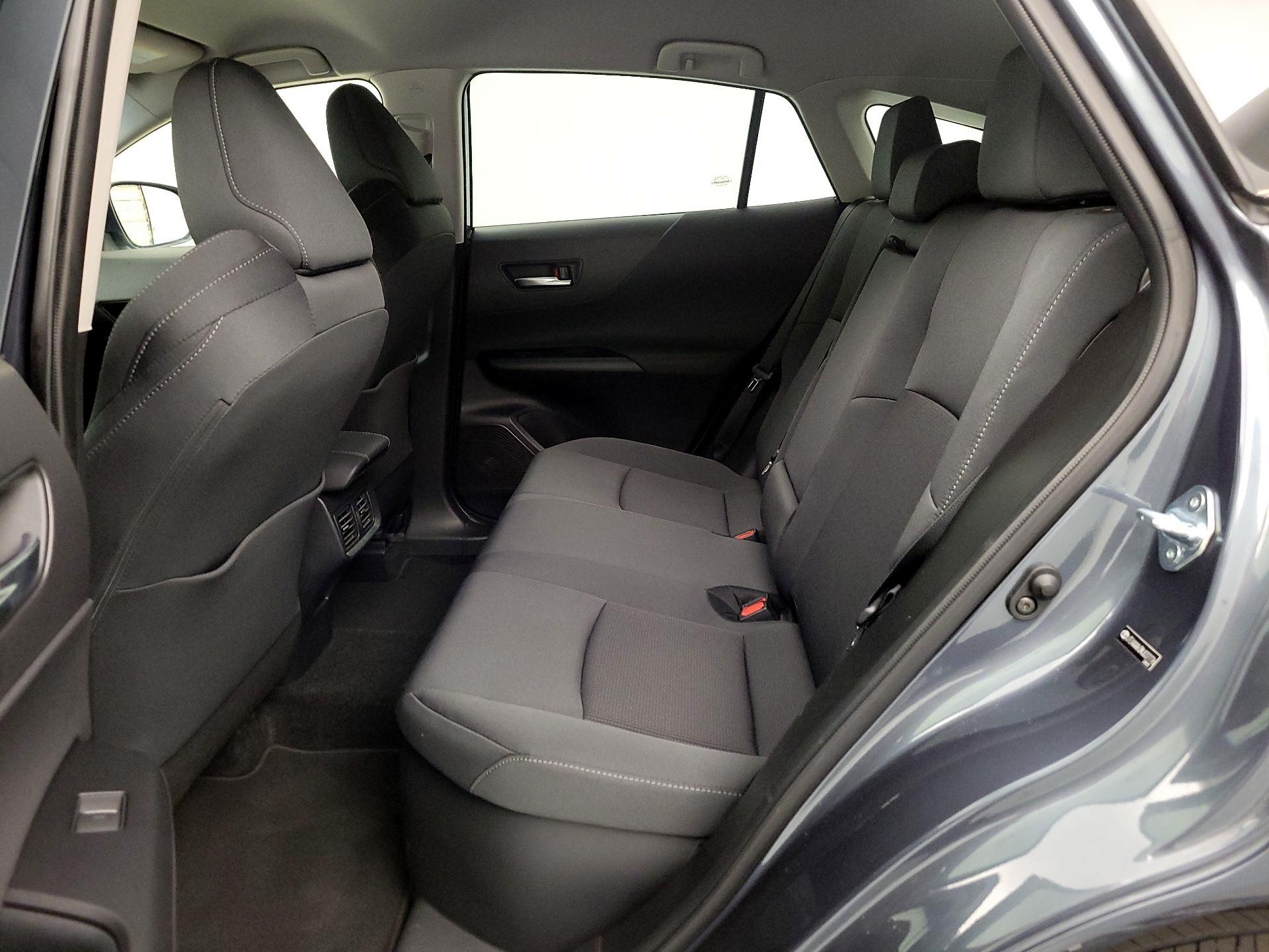 Thumbnail: 2021 Toyota Venza - 19