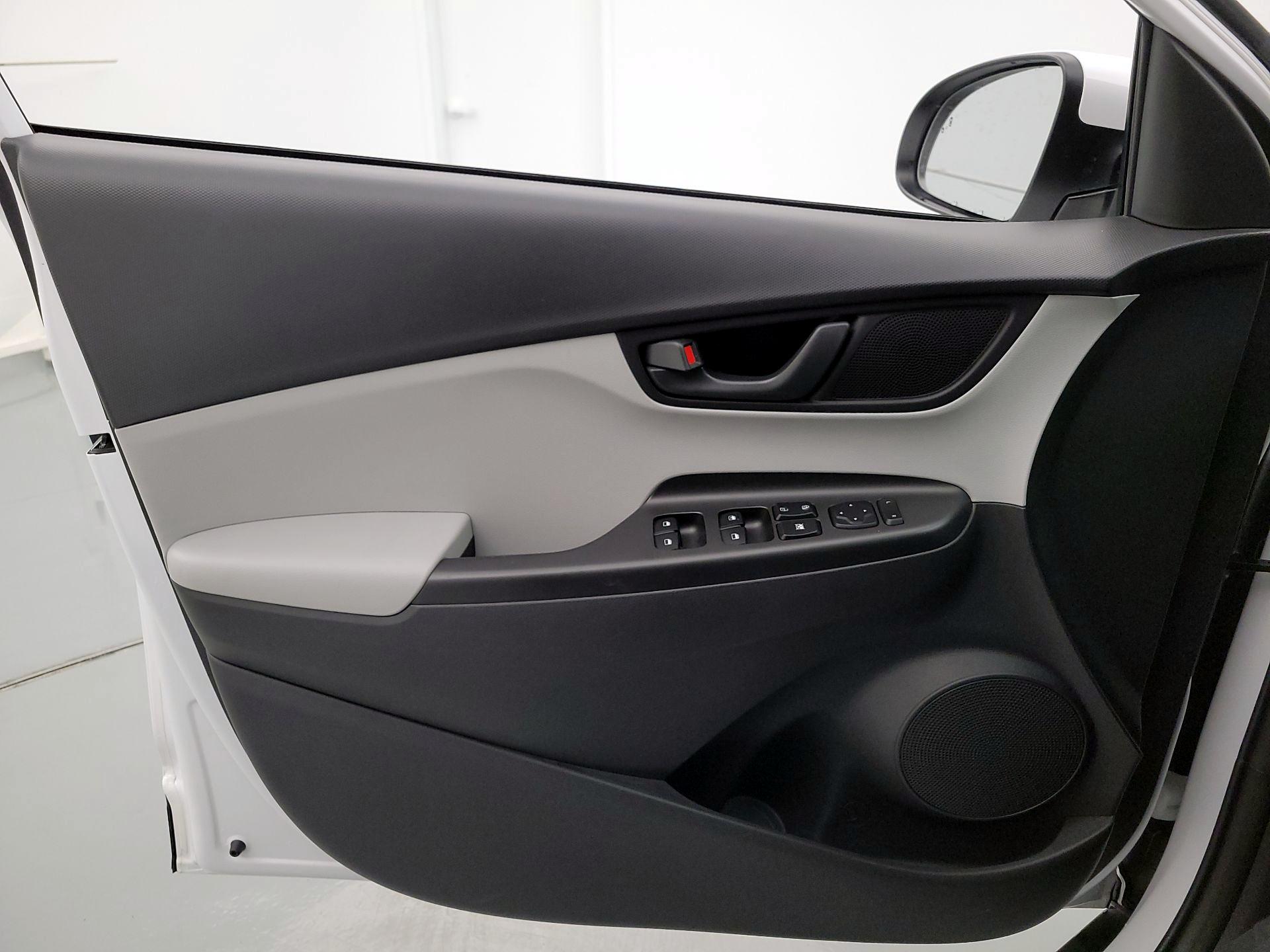 Thumbnail: 2023 Hyundai Kona - 12