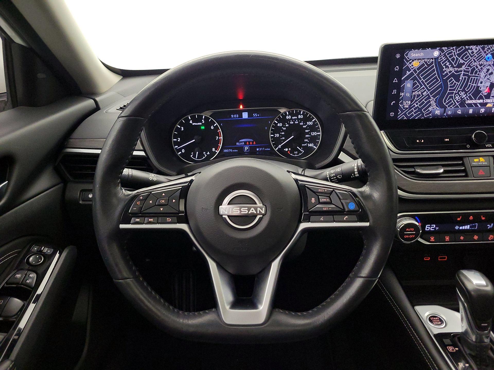 Thumbnail: 2023 Nissan Altima - 10