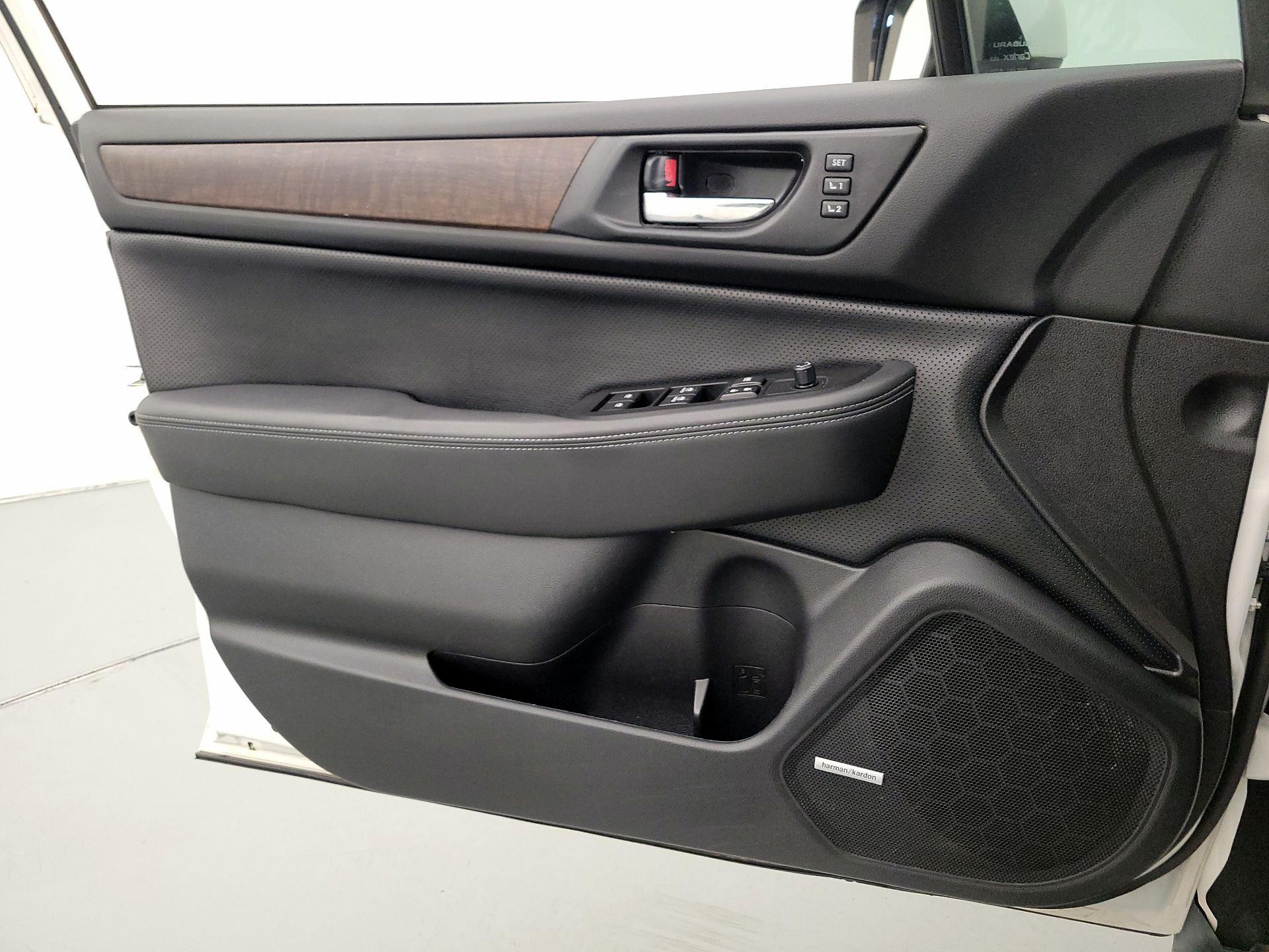 Thumbnail: 2016 Subaru Outback - 12