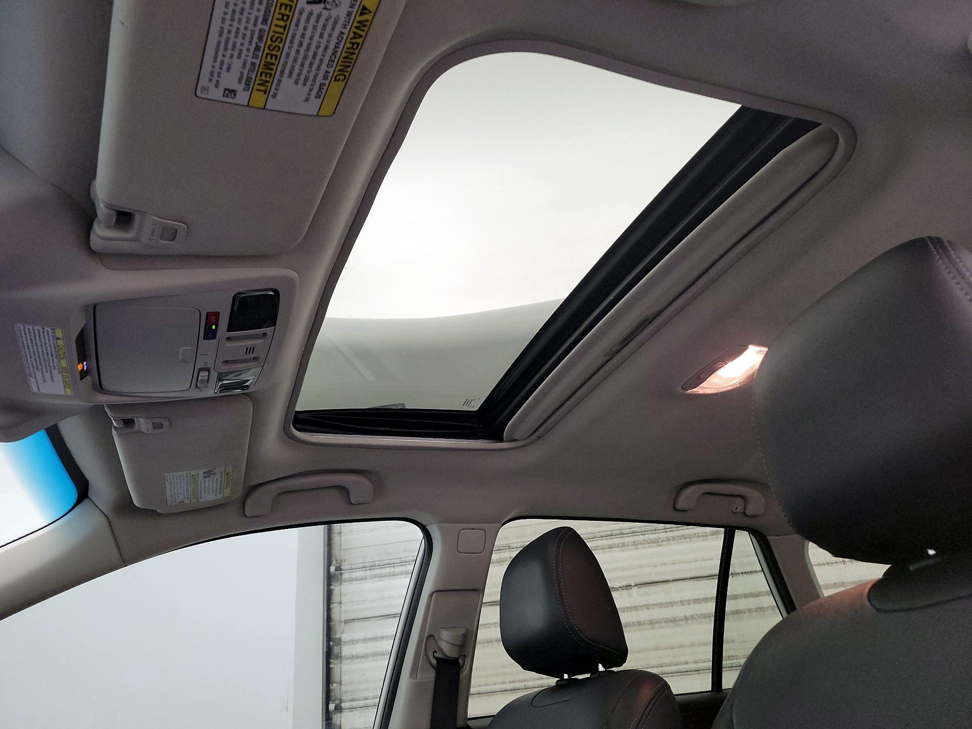 Thumbnail: 2016 Subaru Outback - 20