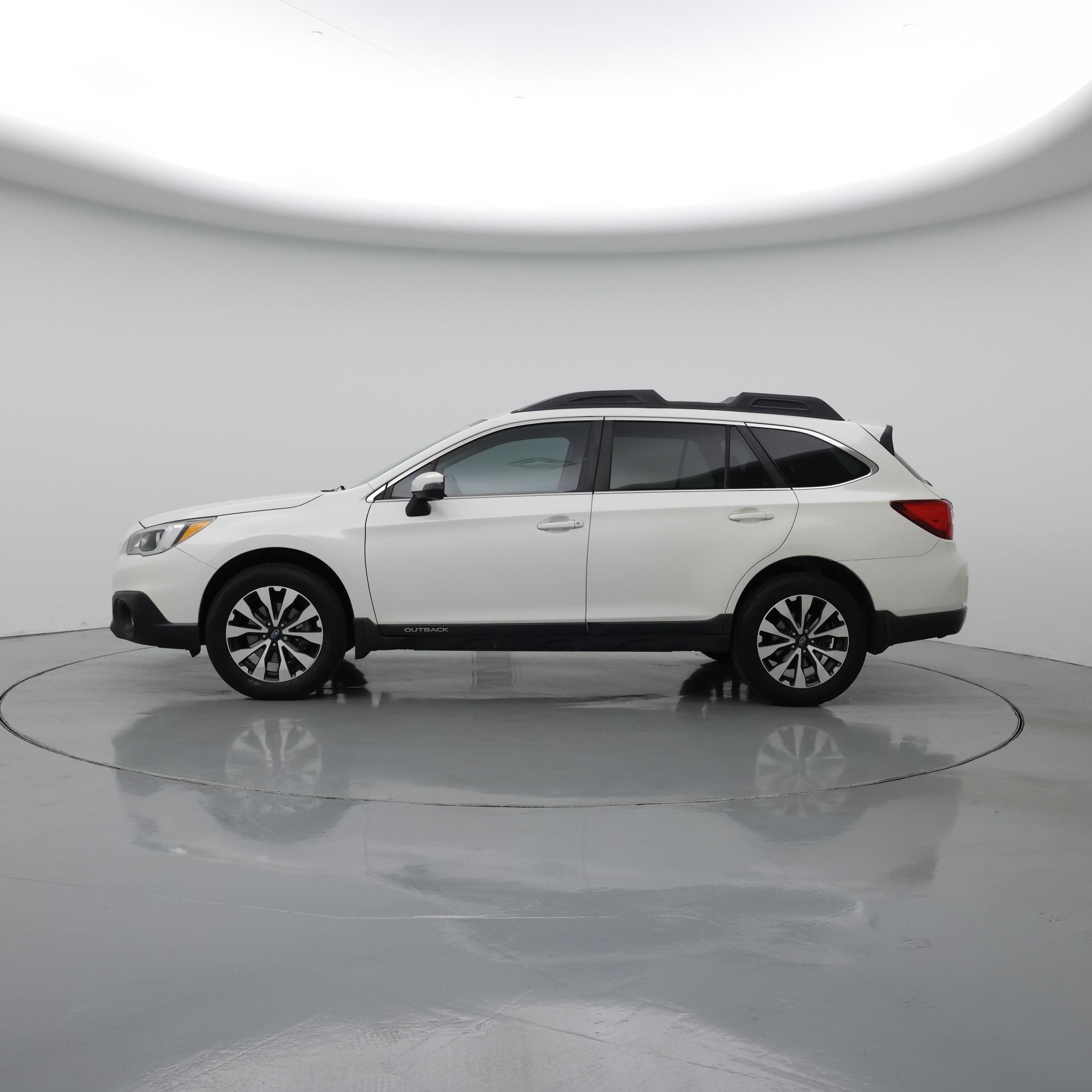 Thumbnail: 2016 Subaru Outback - 3