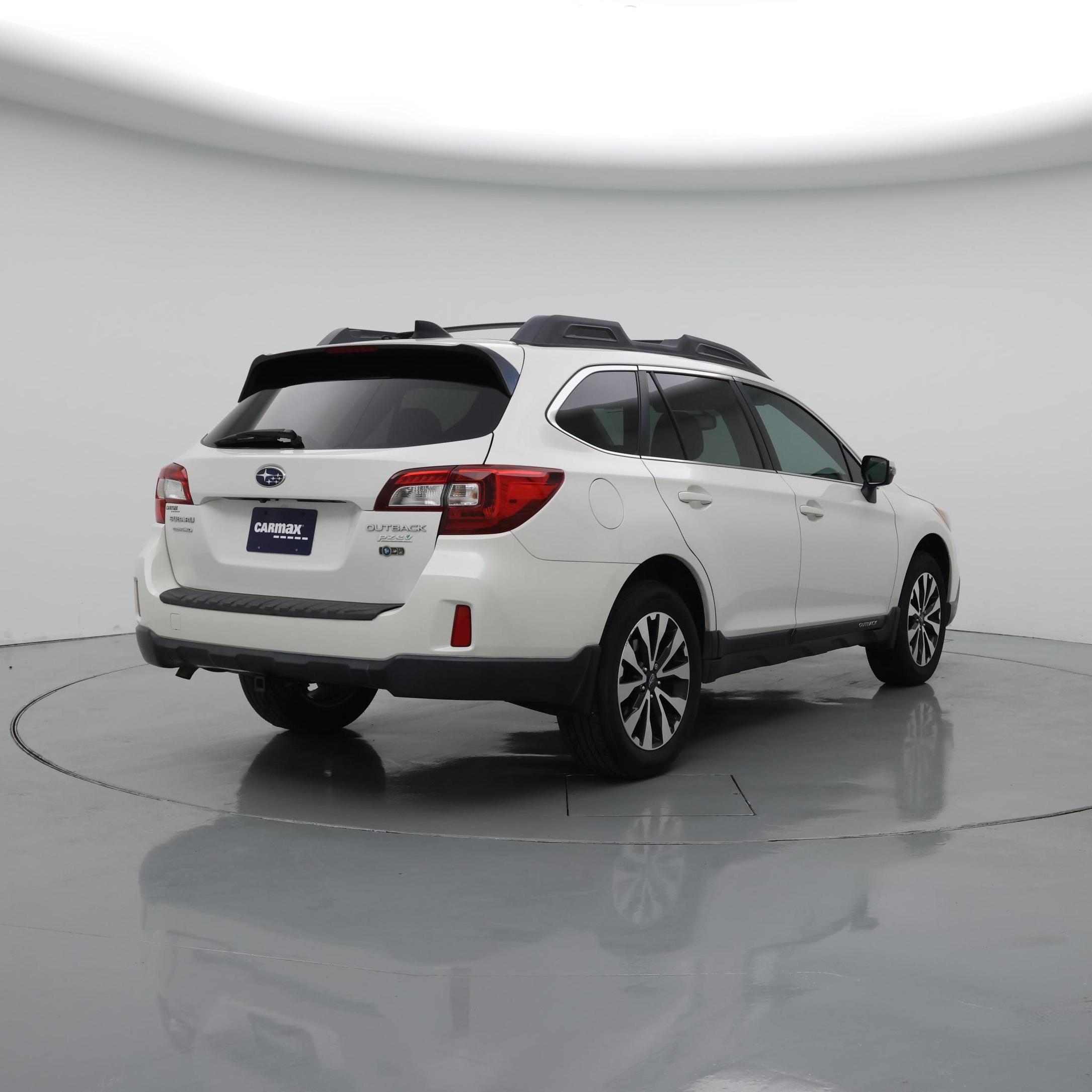 Thumbnail: 2016 Subaru Outback - 8
