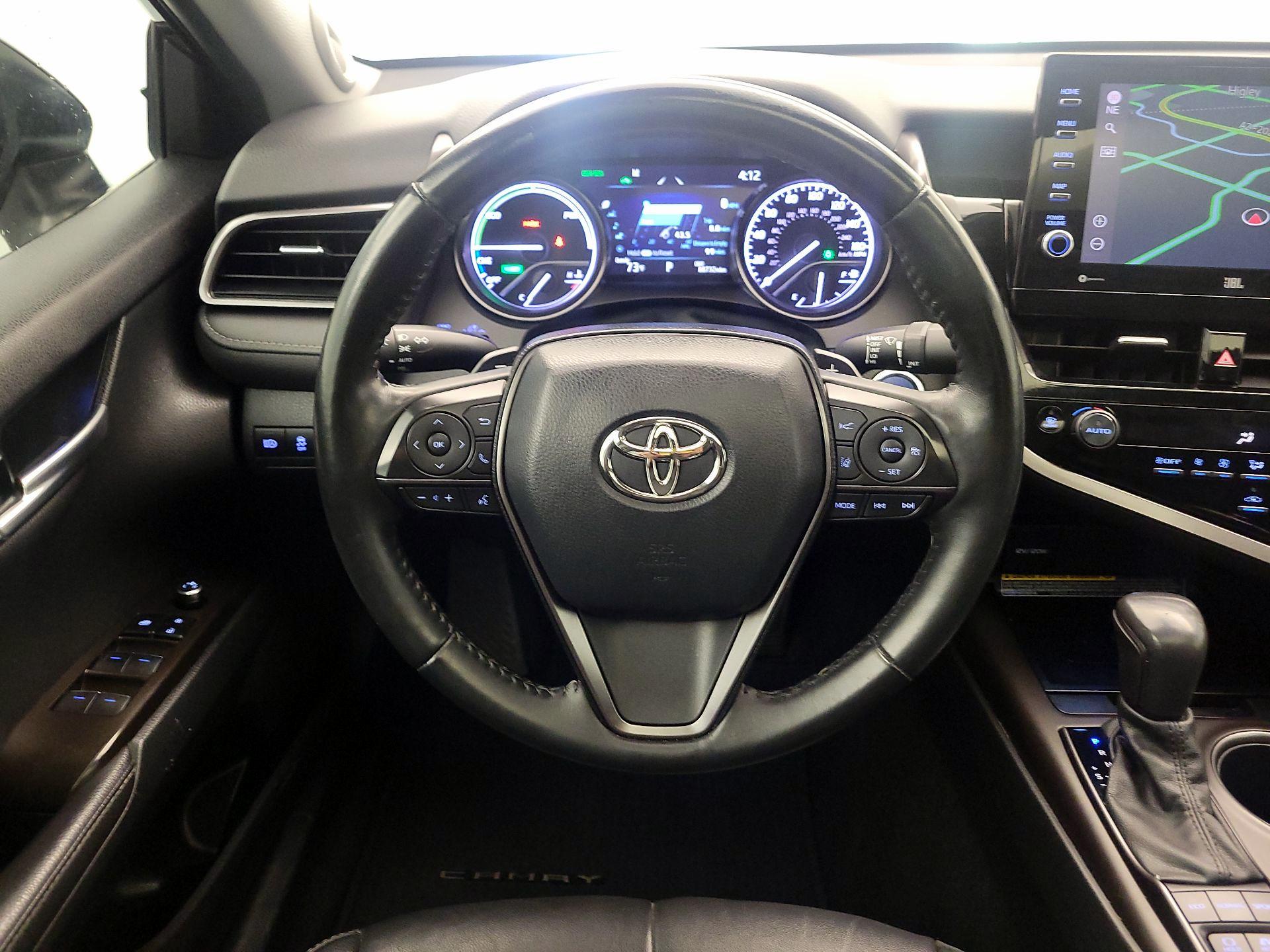 Thumbnail: 2021 Toyota Camry - 10