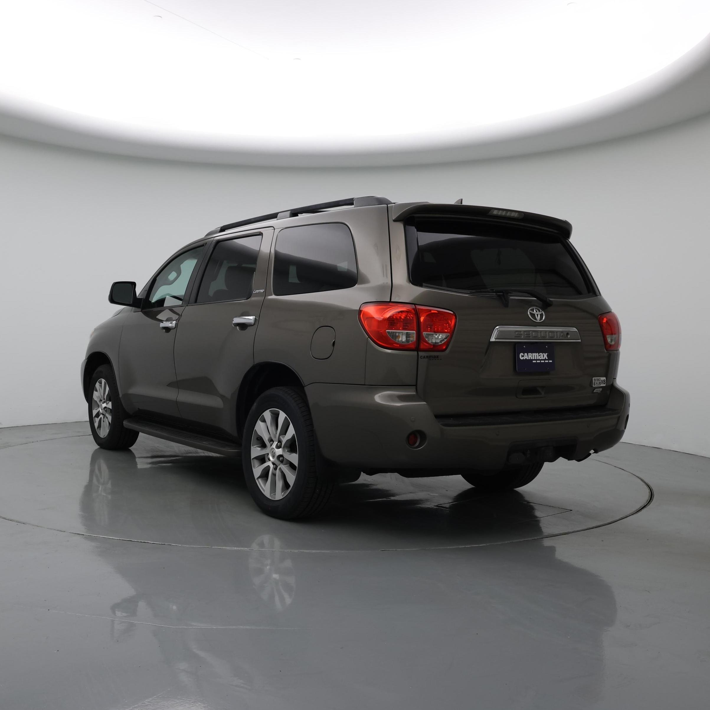 Thumbnail: 2015 Toyota Sequoia - 2