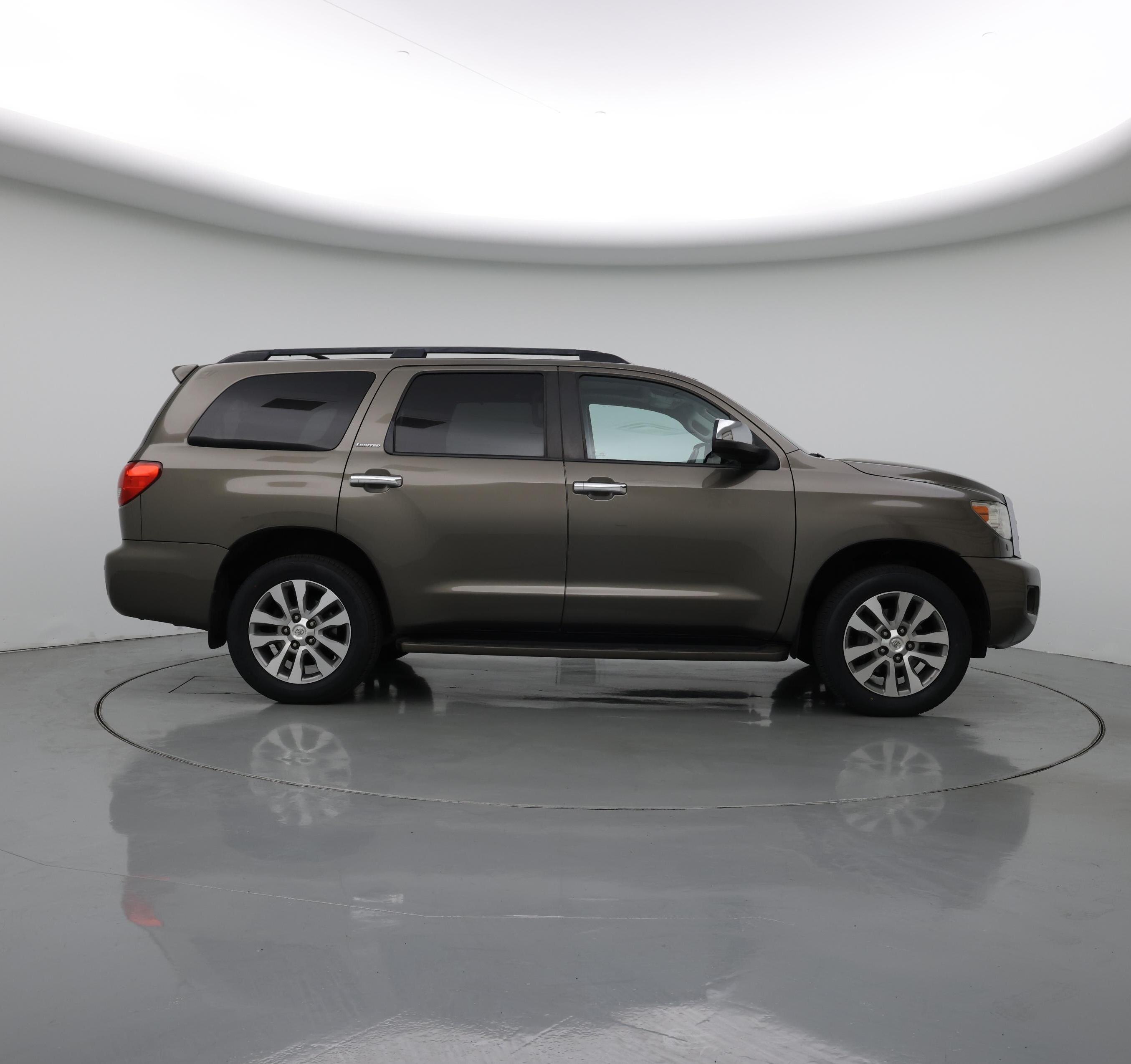Thumbnail: 2015 Toyota Sequoia - 7
