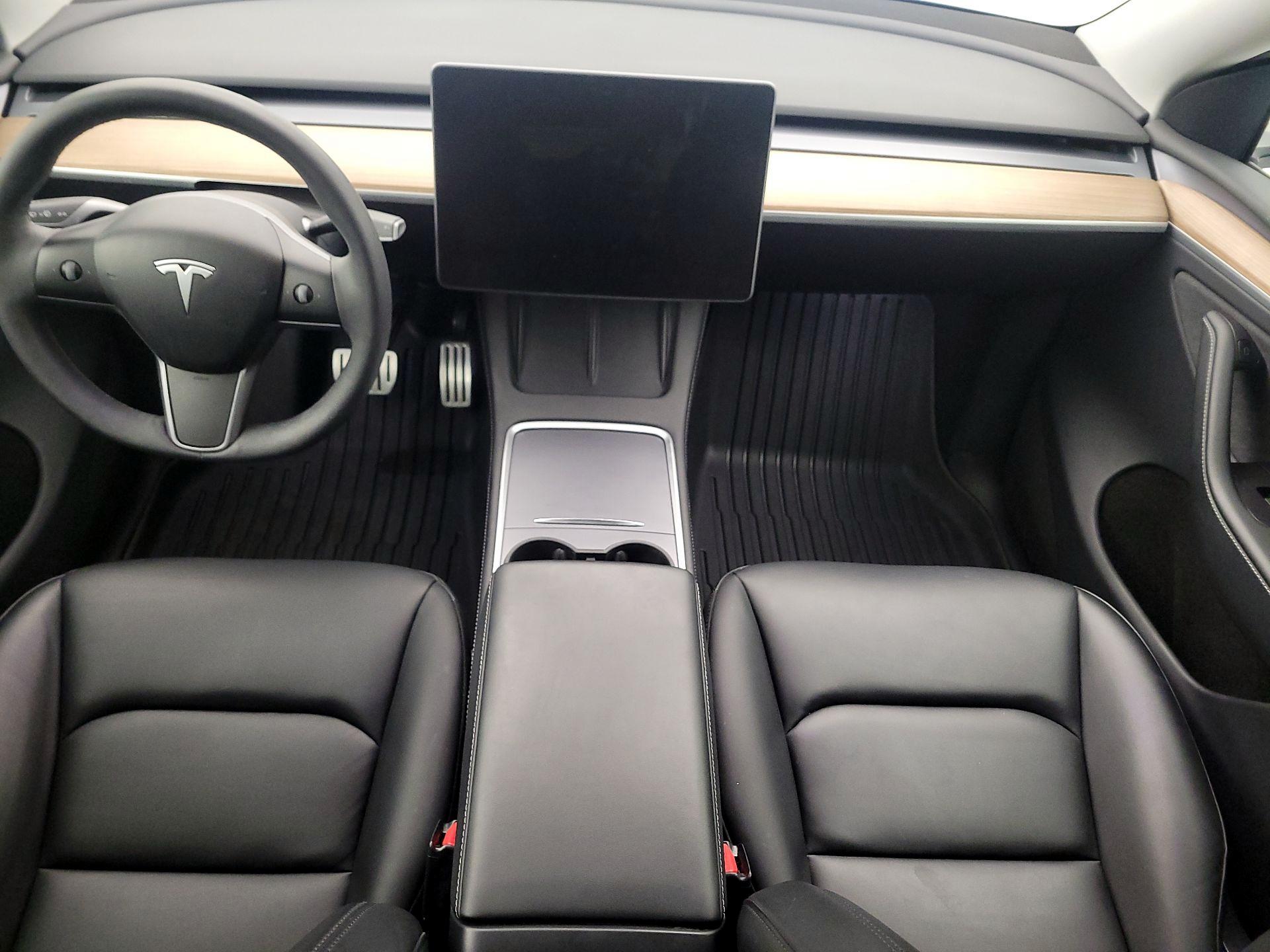 Thumbnail: 2024 Tesla Model Y - 9