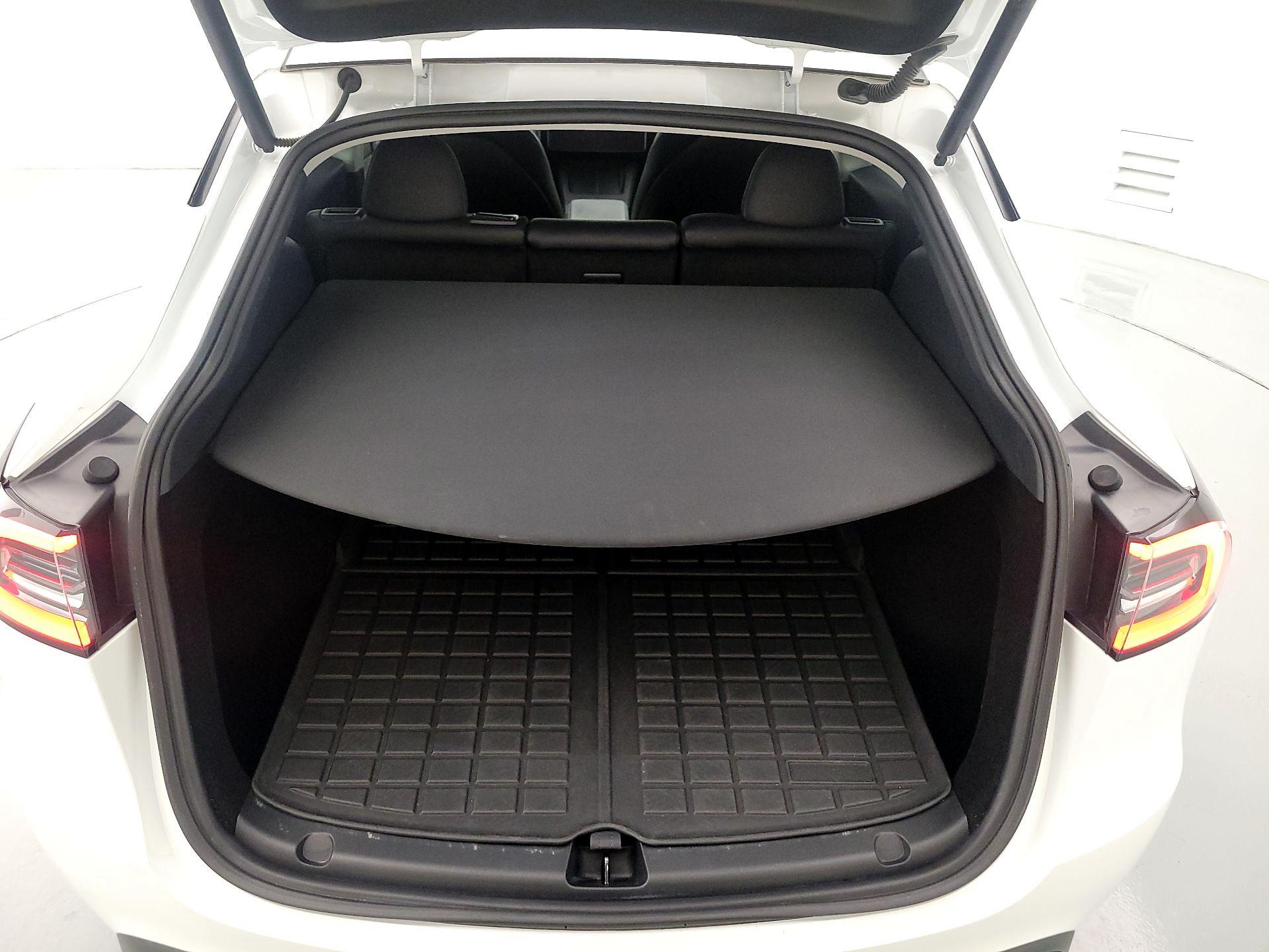 Thumbnail: 2024 Tesla Model Y - 19