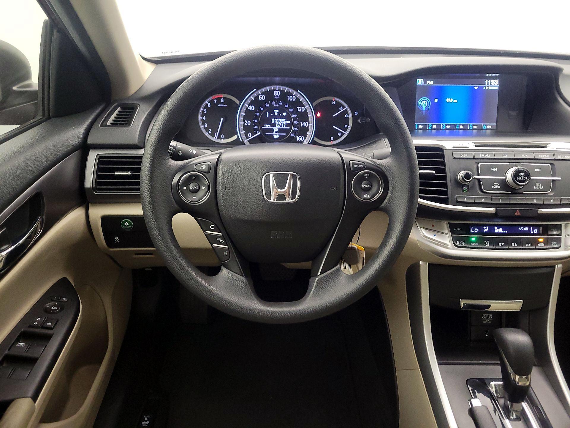 Thumbnail: 2015 Honda Accord - 10