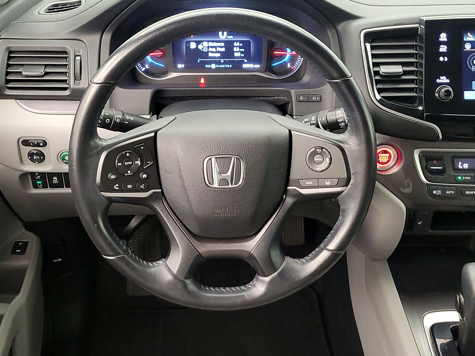 Thumbnail: 2019 Honda Pilot - 10