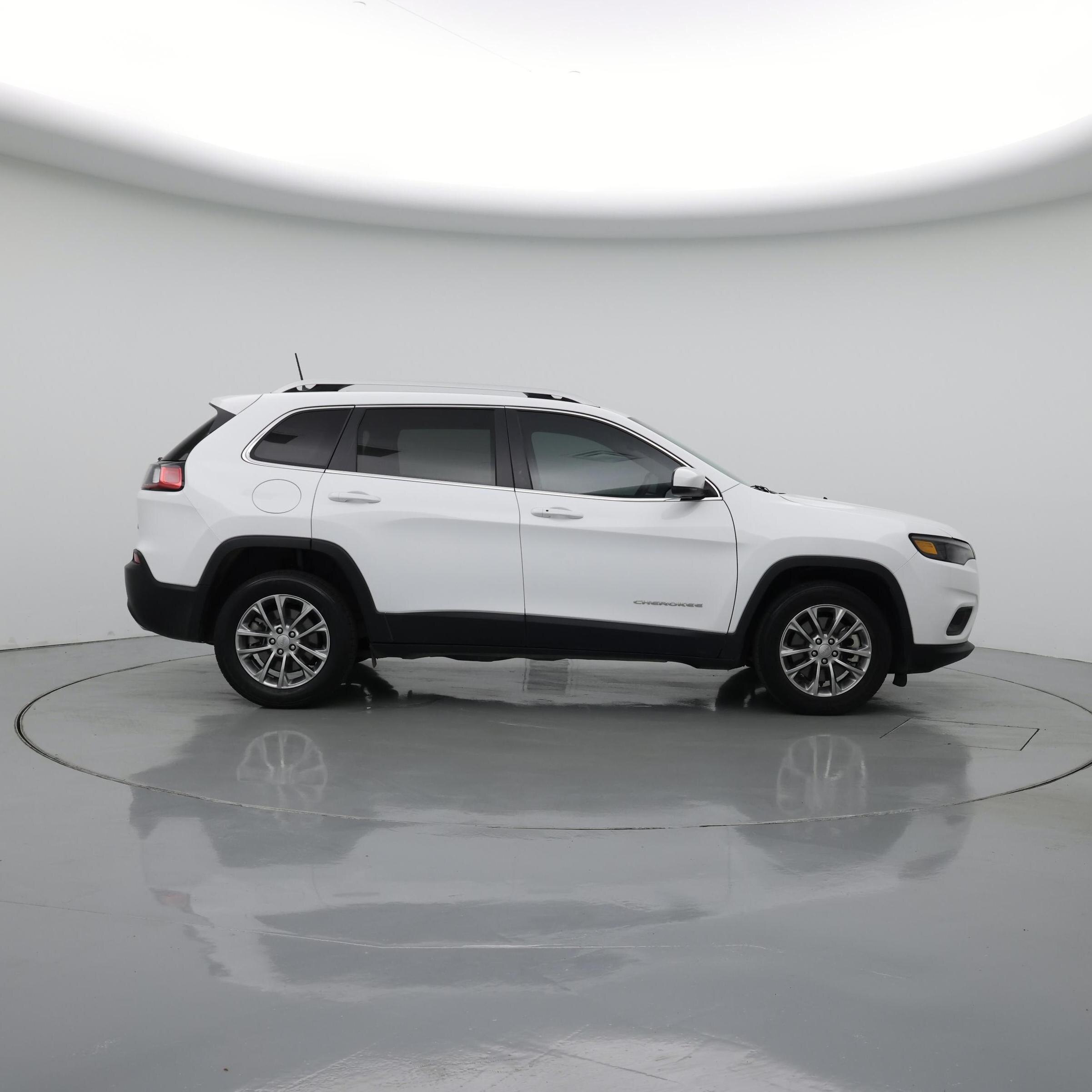 Thumbnail: 2021 Jeep Cherokee - 7