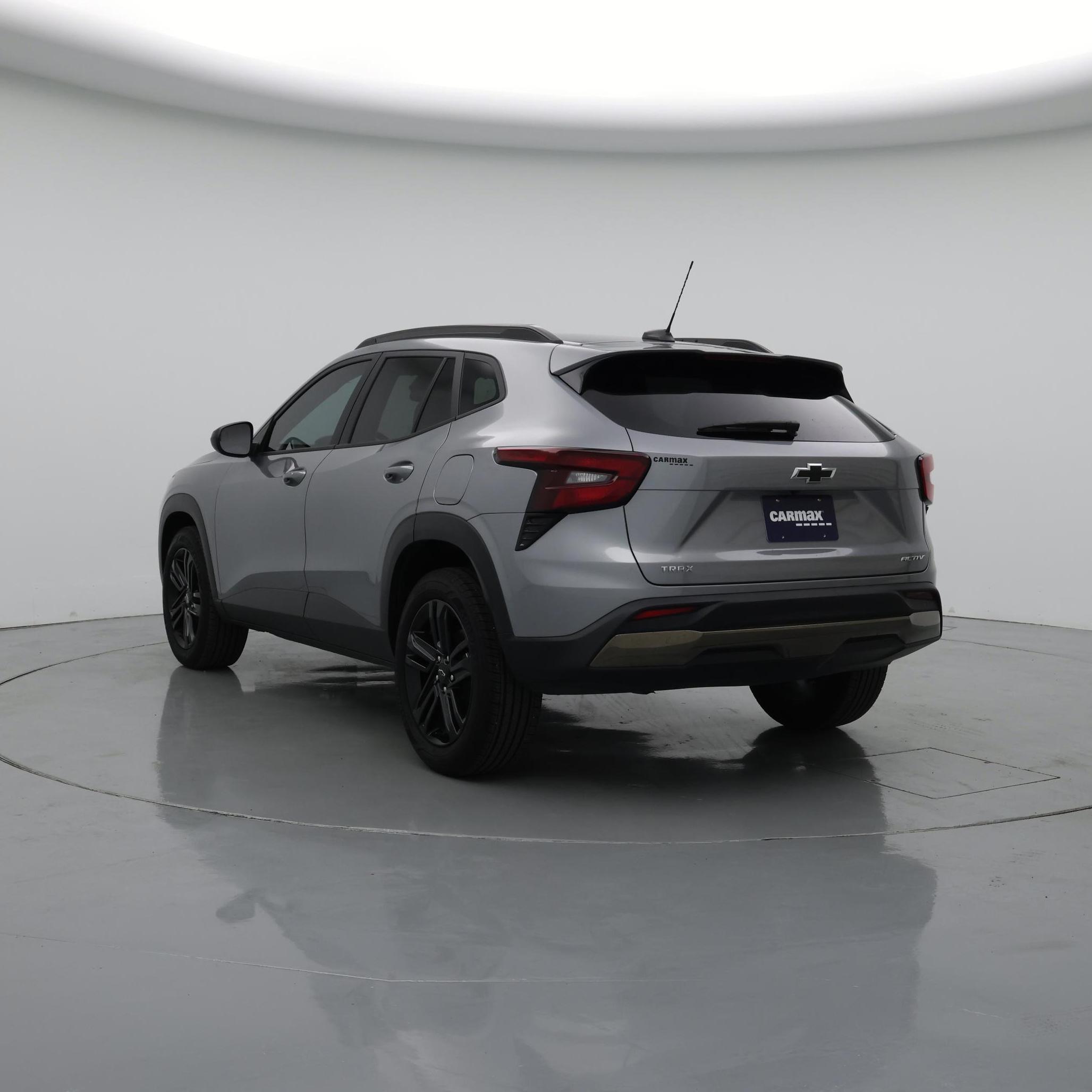 Thumbnail: 2025 Chevrolet Trax - 2