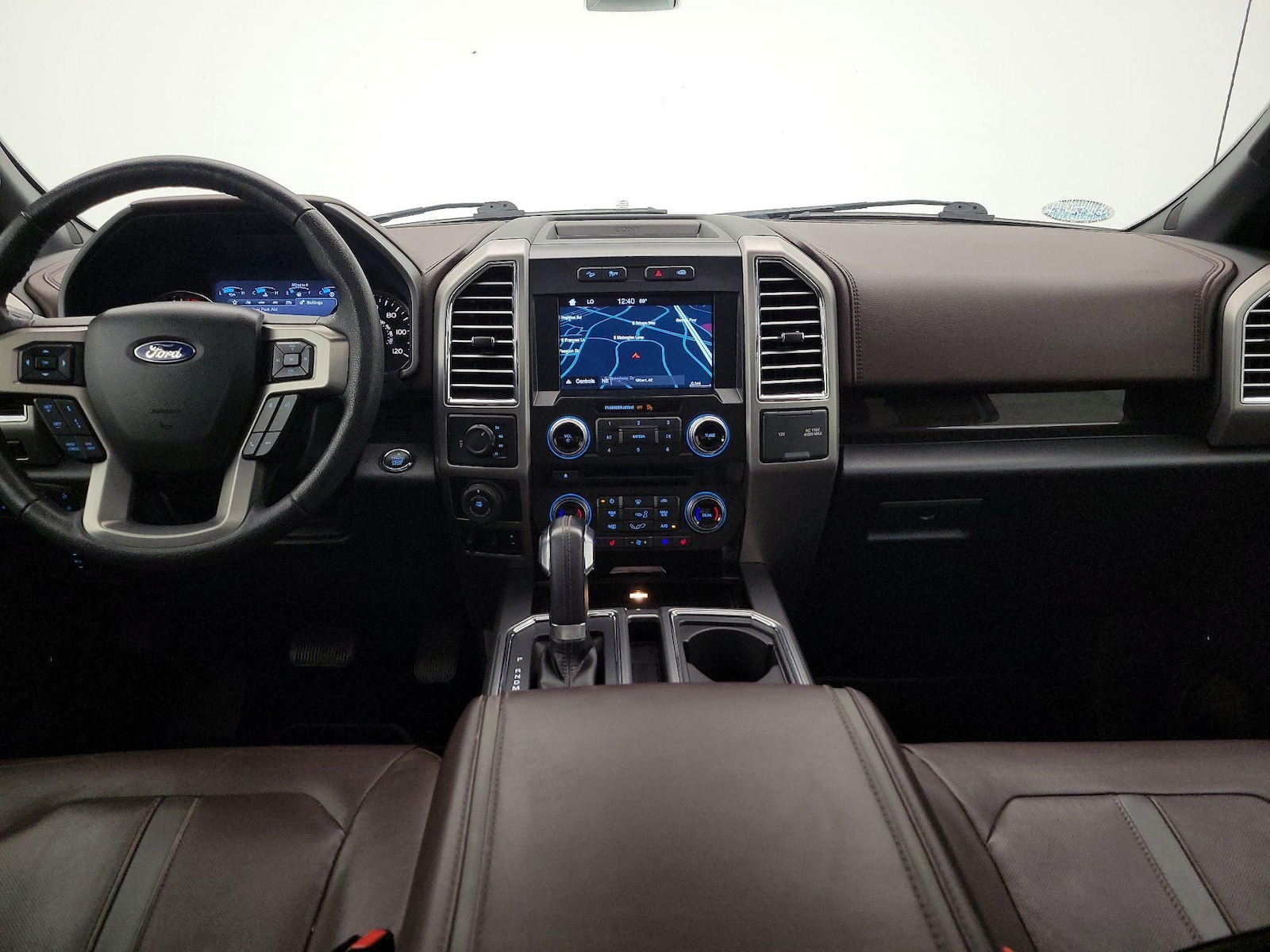2016 Ford F-150 Platinum - Photo 10