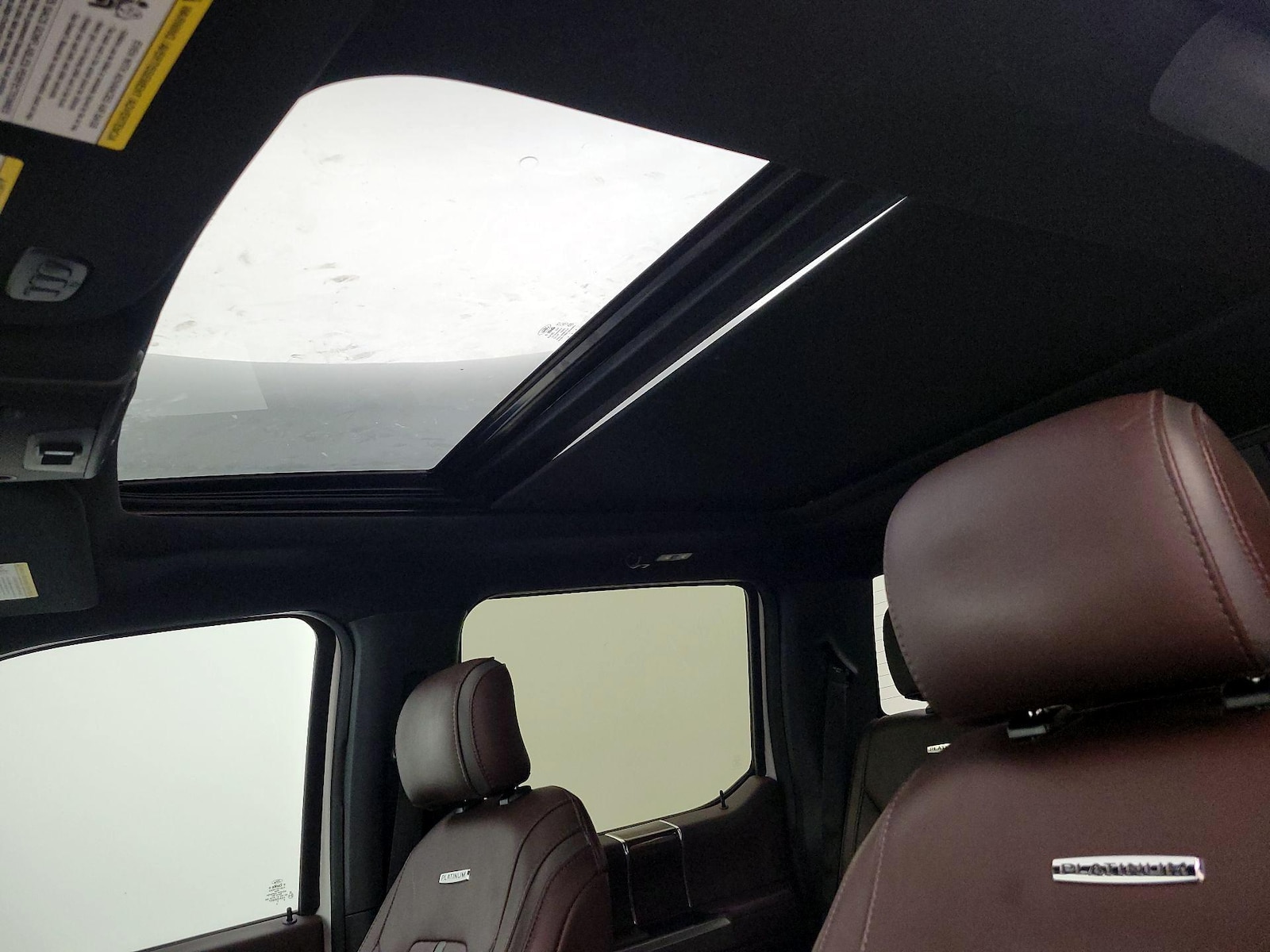 2016 Ford F-150 Platinum - Photo 21