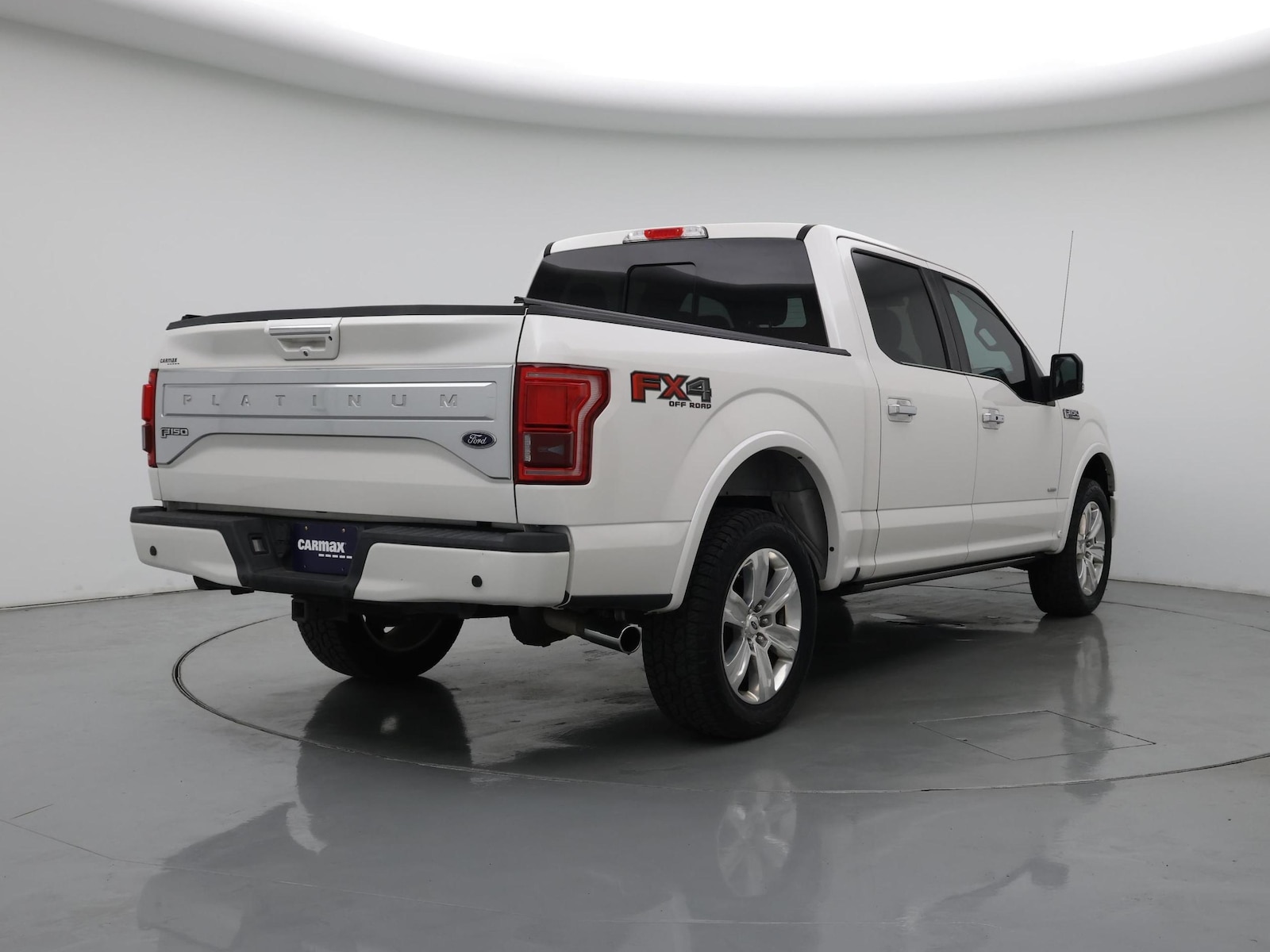 2016 Ford F-150 Platinum - Photo 9