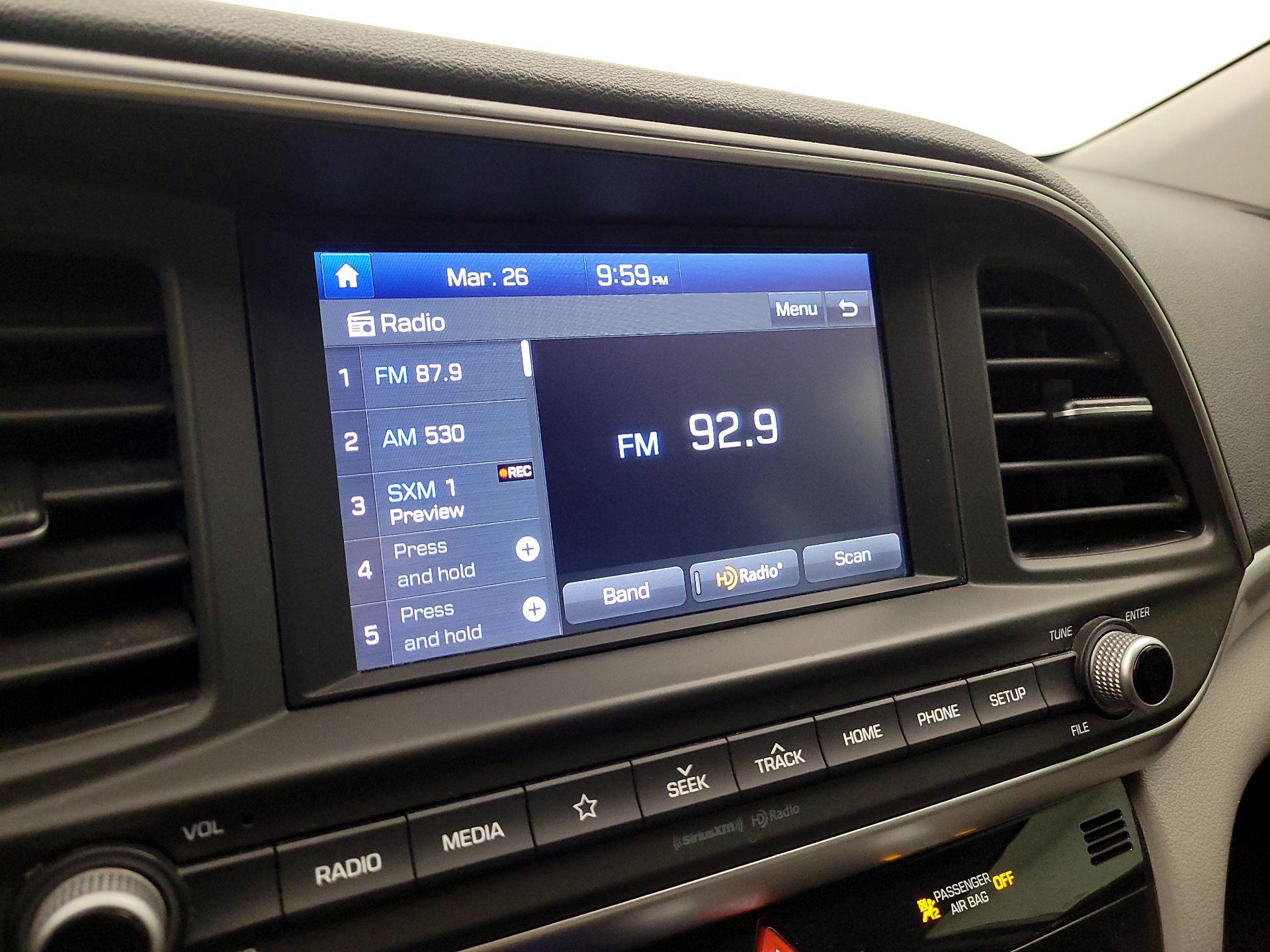 Thumbnail: 2019 Hyundai Elantra - 15