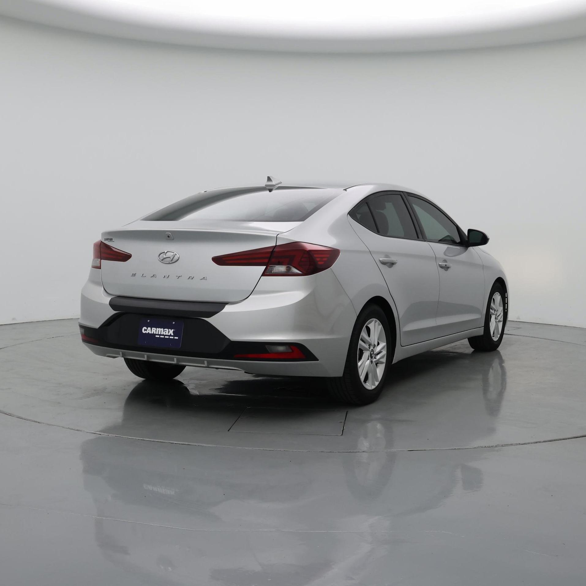 Thumbnail: 2019 Hyundai Elantra - 8