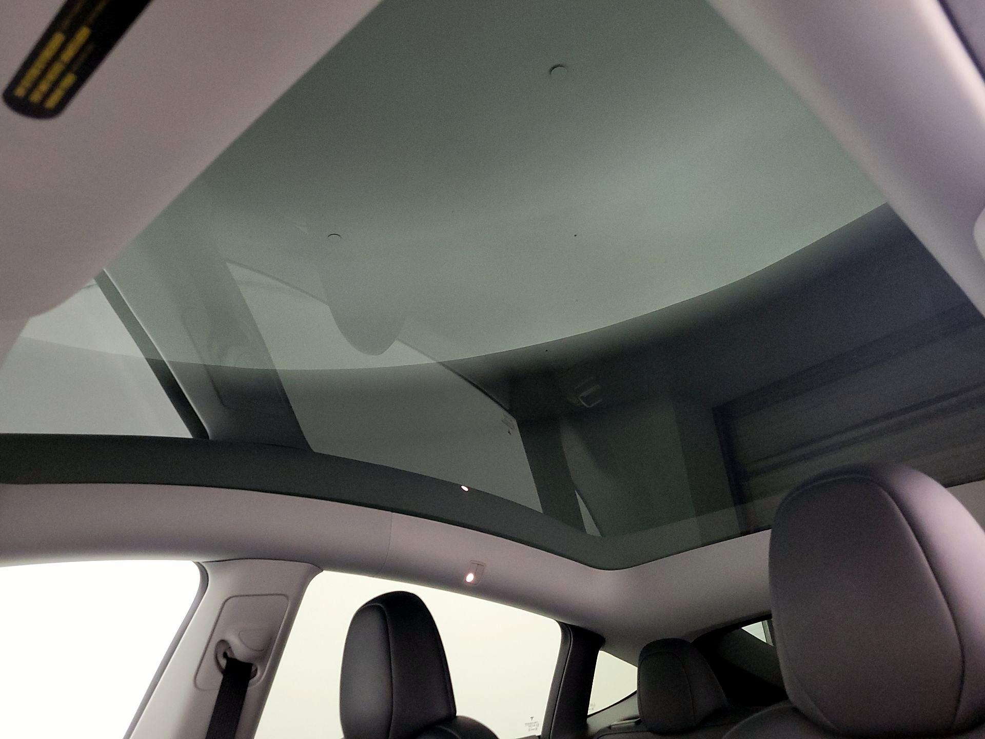 Thumbnail: 2023 Tesla Model Y - 19
