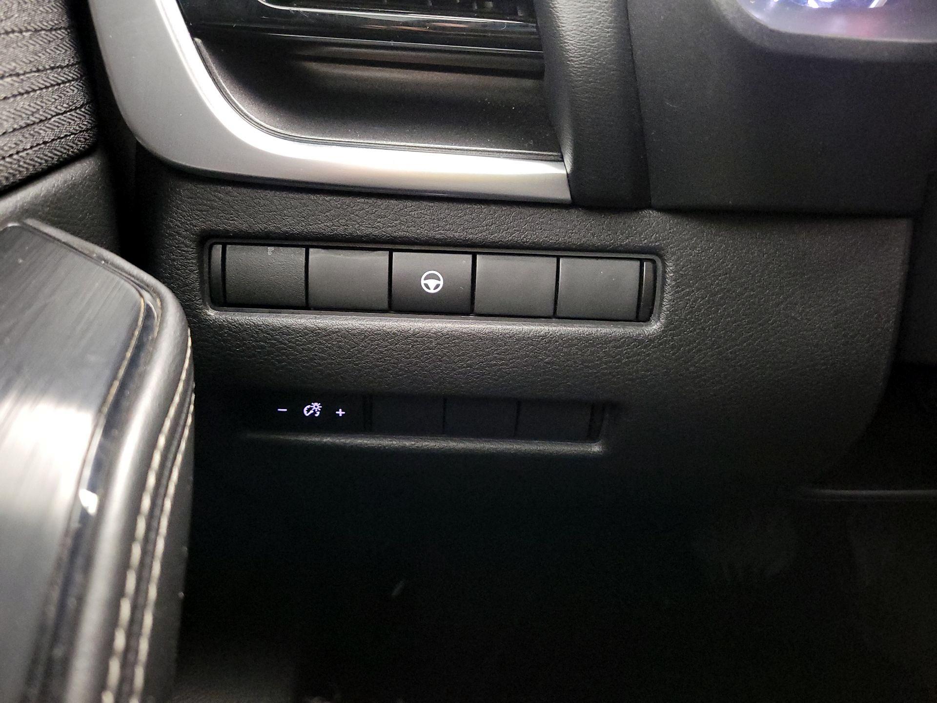 Thumbnail: 2022 Nissan Rogue - 13