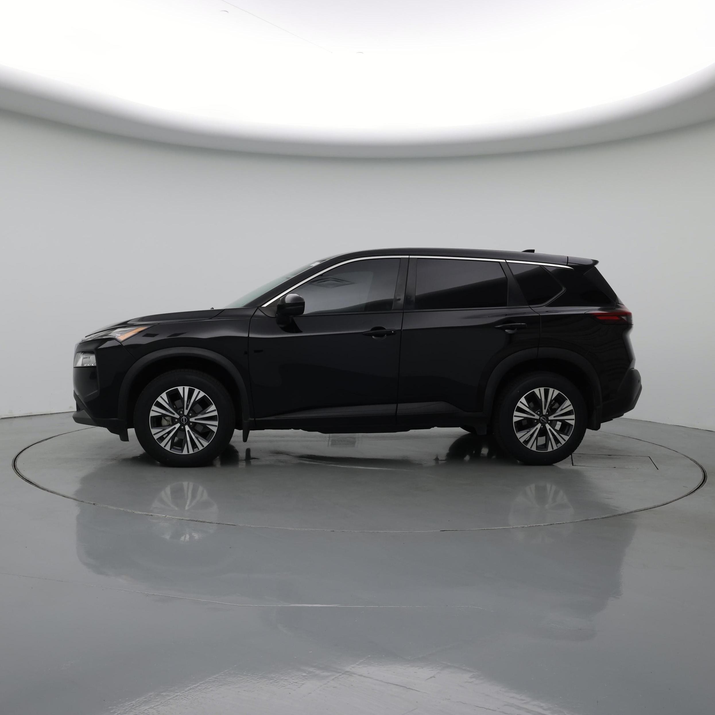 Thumbnail: 2022 Nissan Rogue - 3