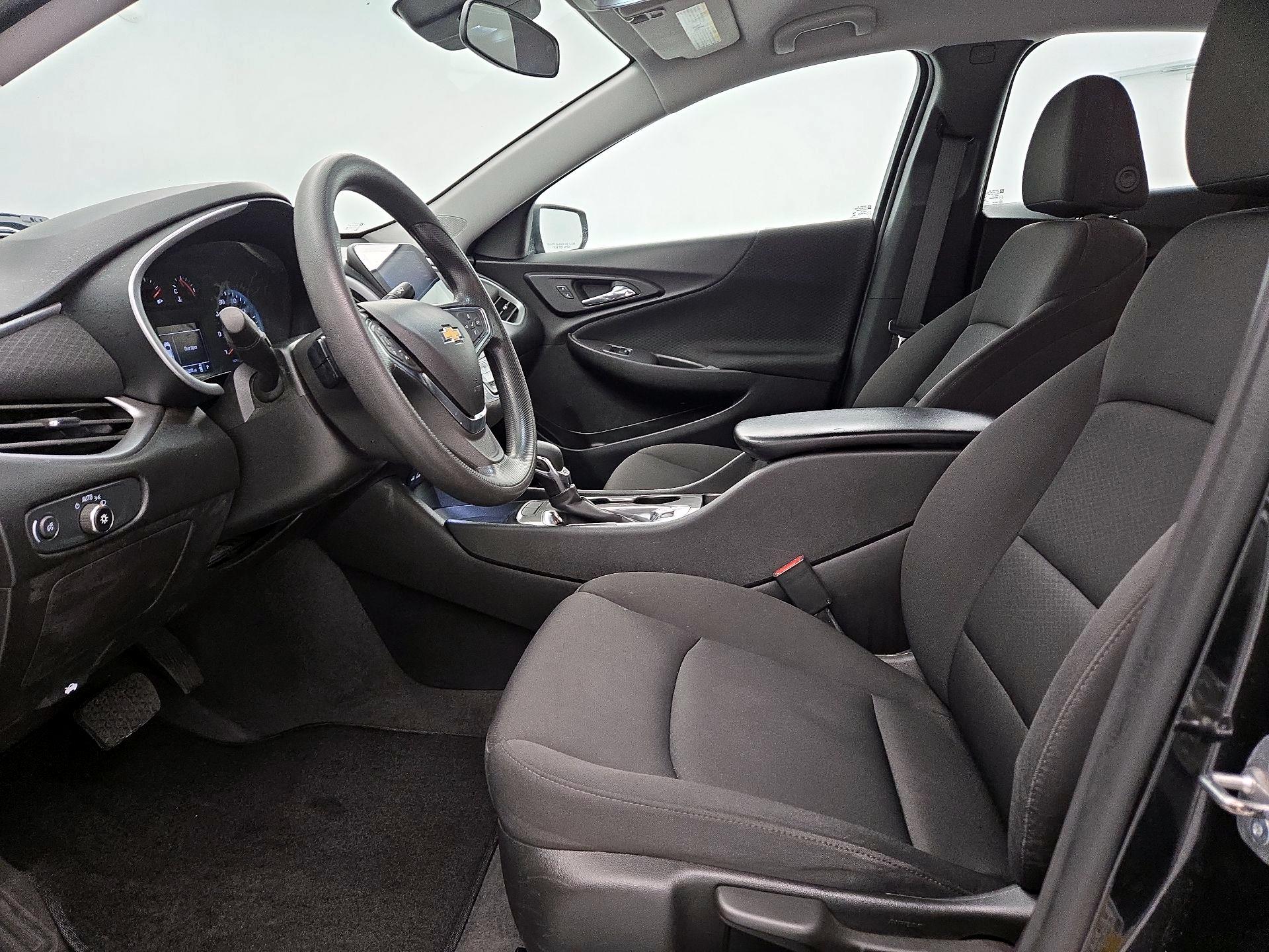 Thumbnail: 2024 Chevrolet Malibu - 11