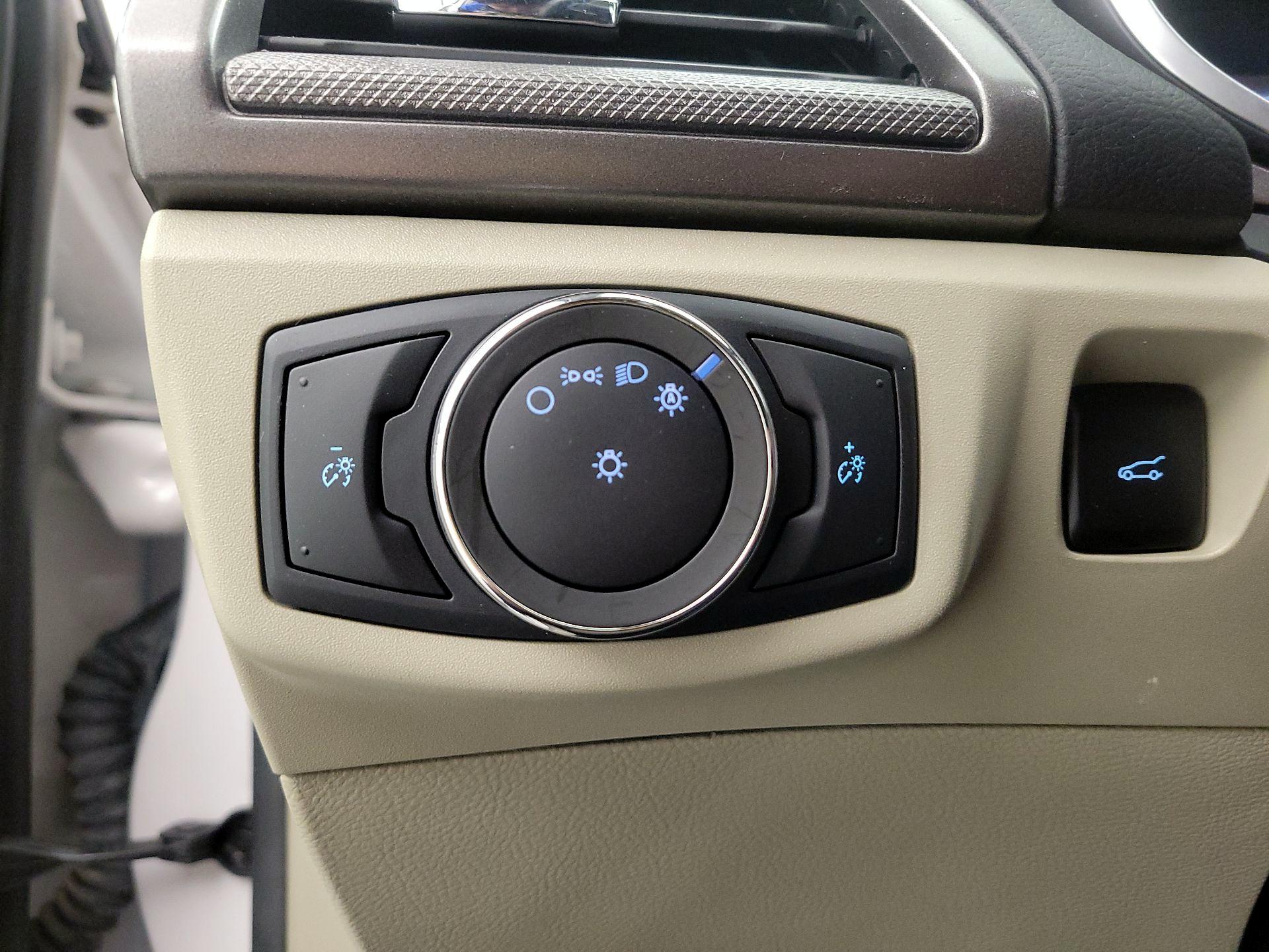 Thumbnail: 2020 Ford Fusion - 13