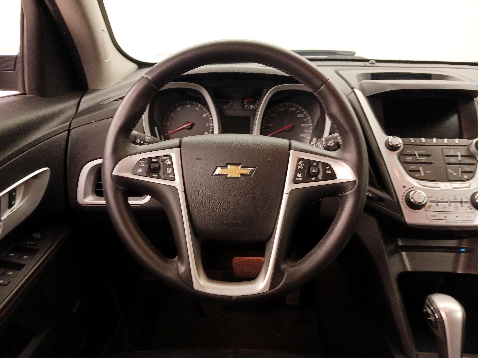Thumbnail: 2015 Chevrolet Equinox - 10