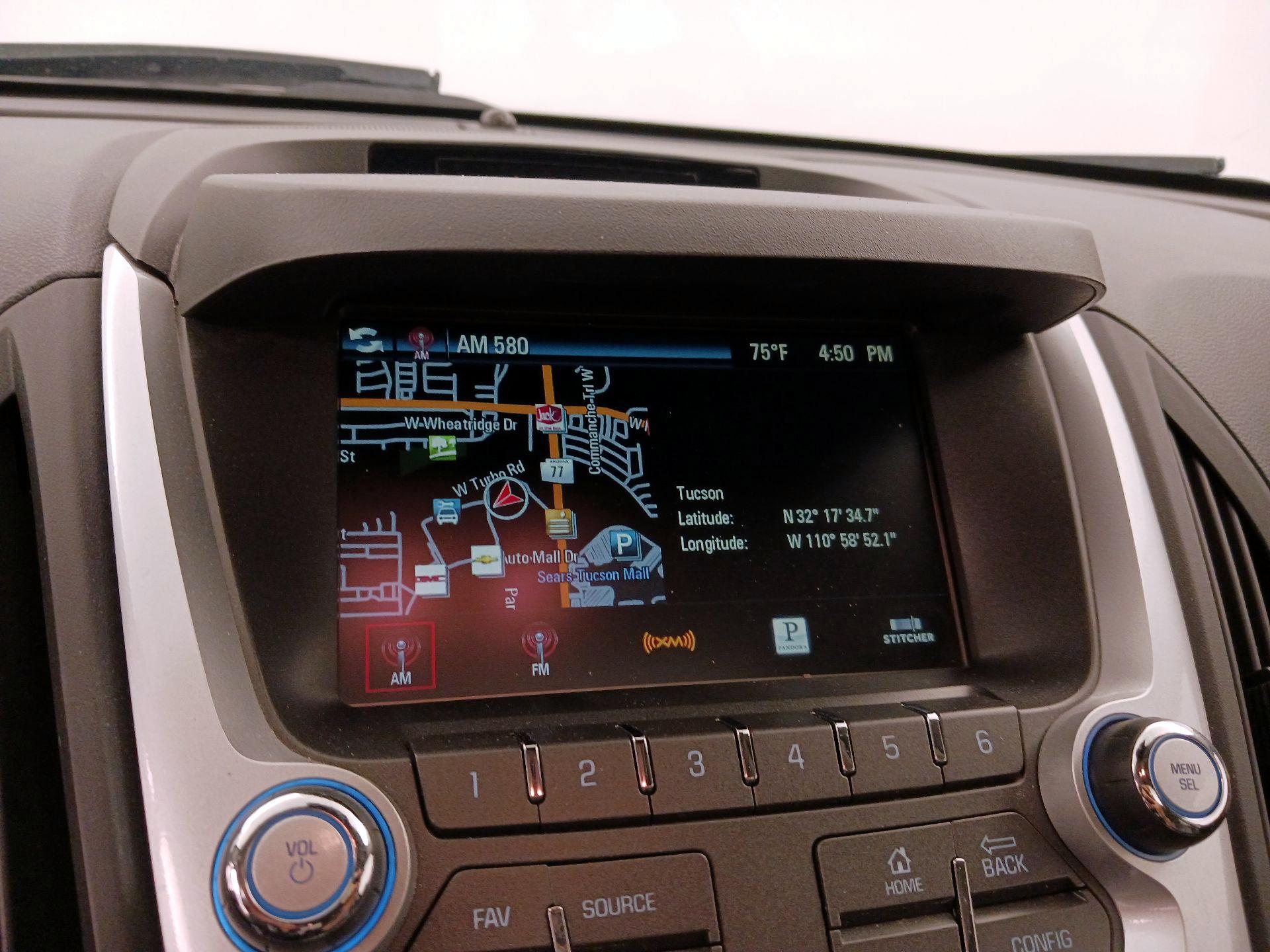 Thumbnail: 2015 Chevrolet Equinox - 15