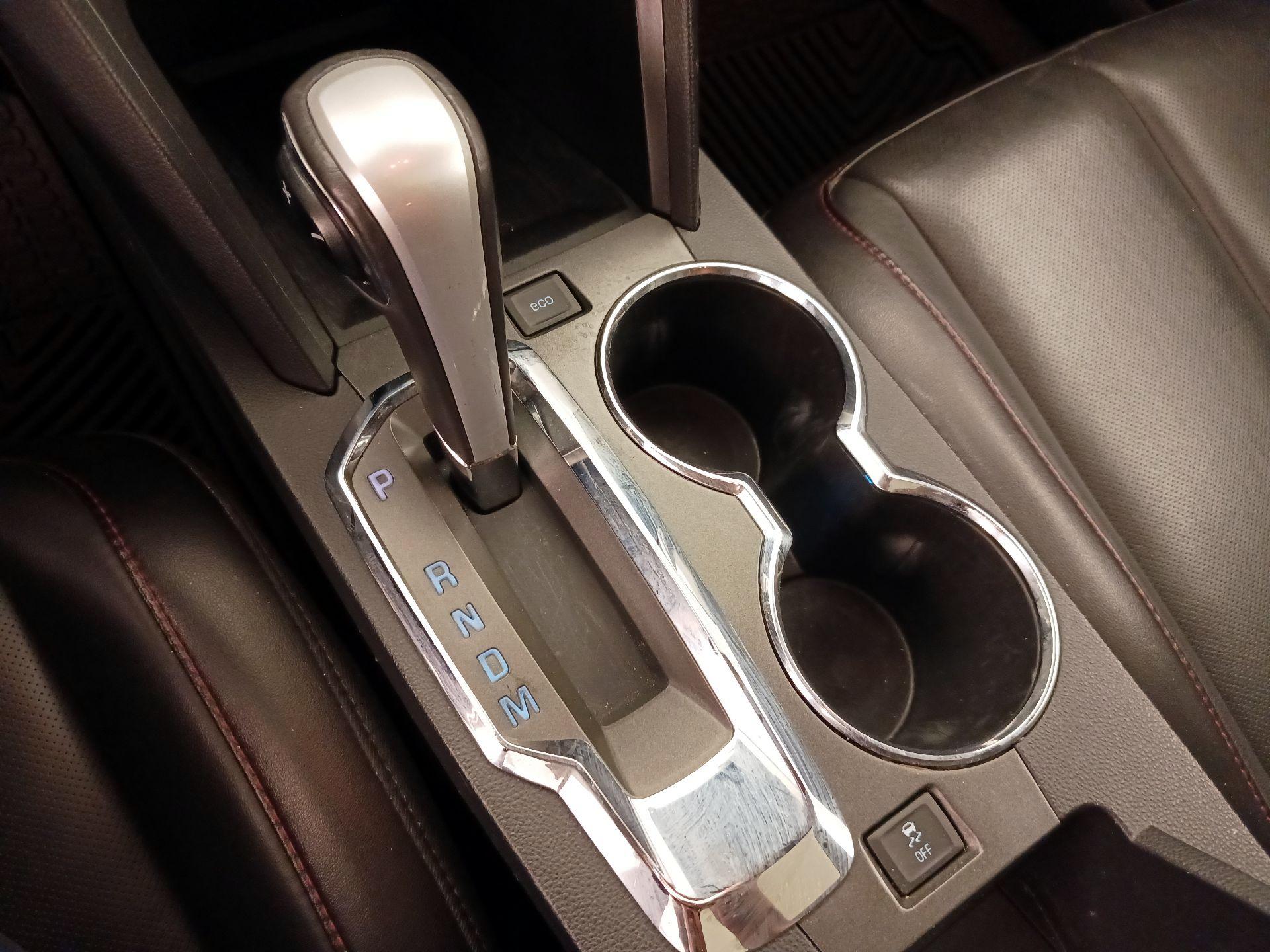 Thumbnail: 2015 Chevrolet Equinox - 17