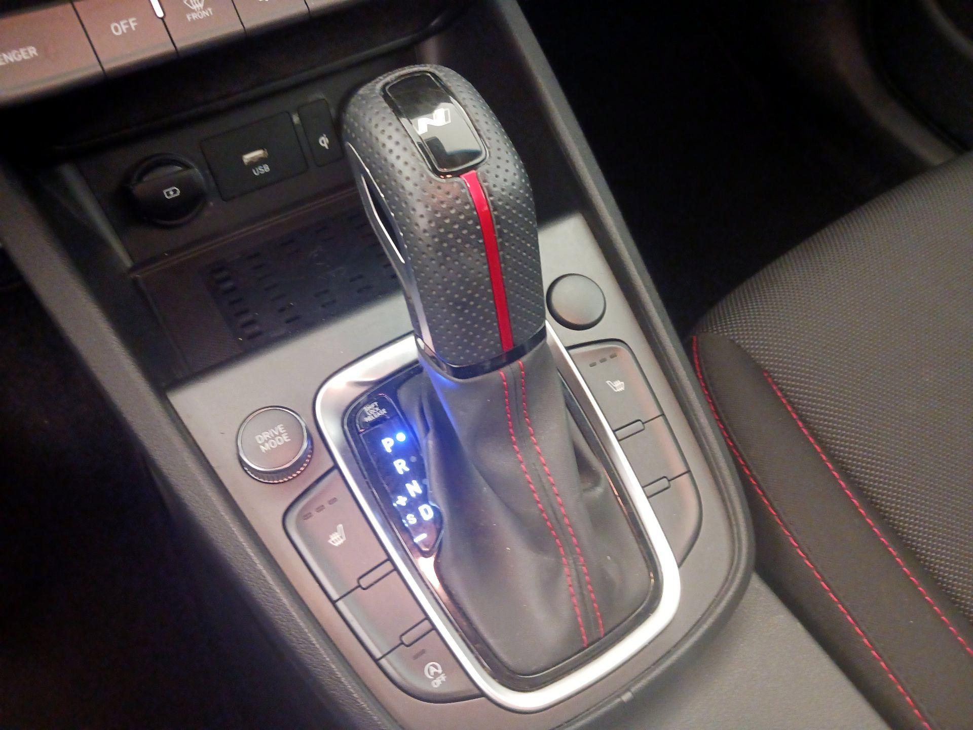 Thumbnail: 2022 Hyundai Kona - 18