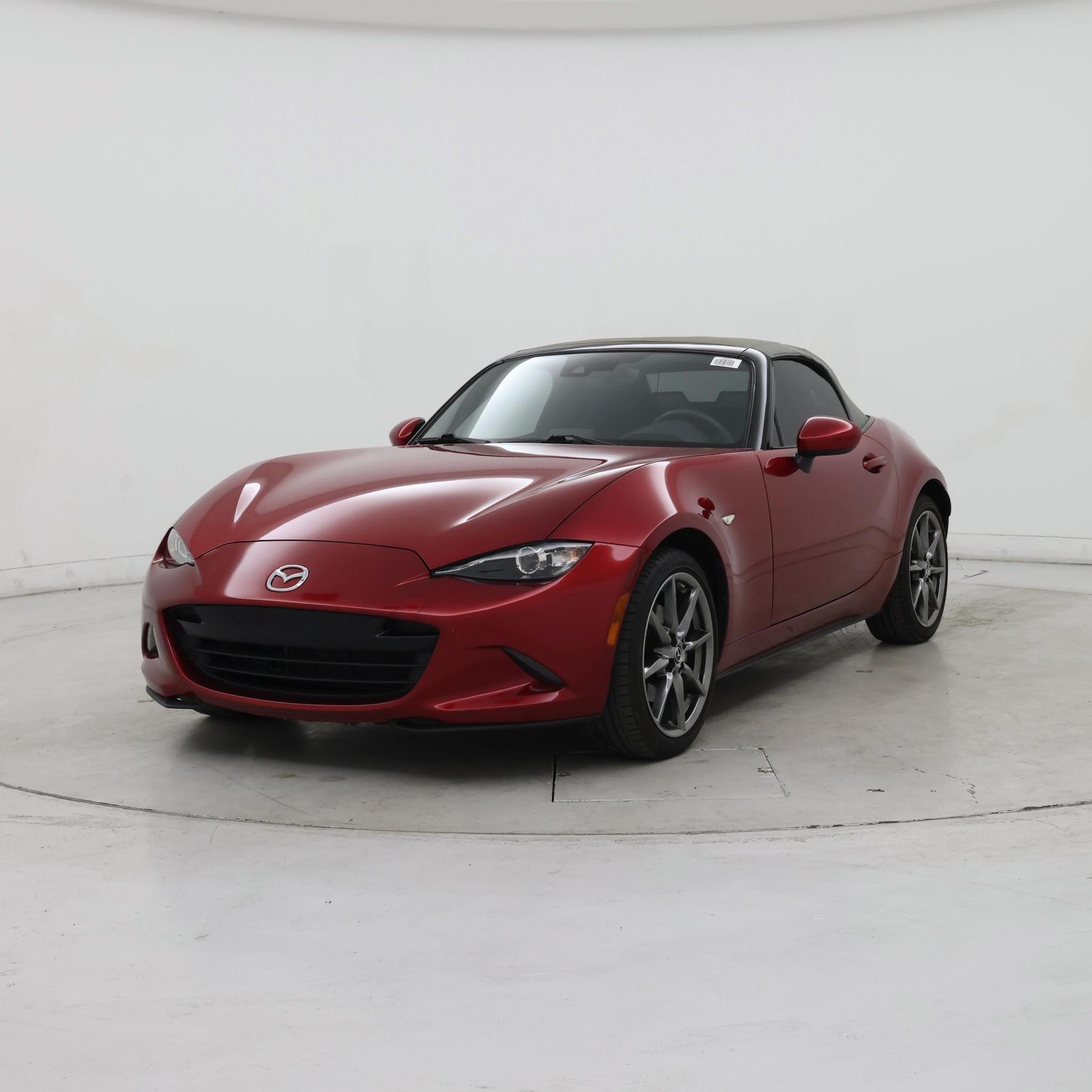 Thumbnail: 2020 Mazda MX-5 Miata - 4