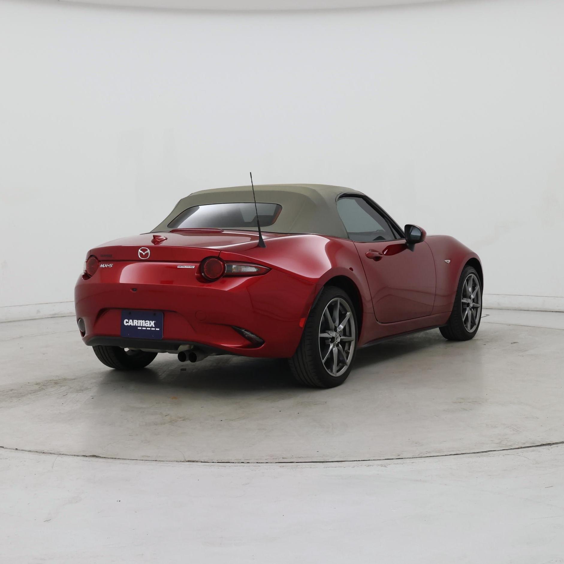 Thumbnail: 2020 Mazda MX-5 Miata - 8