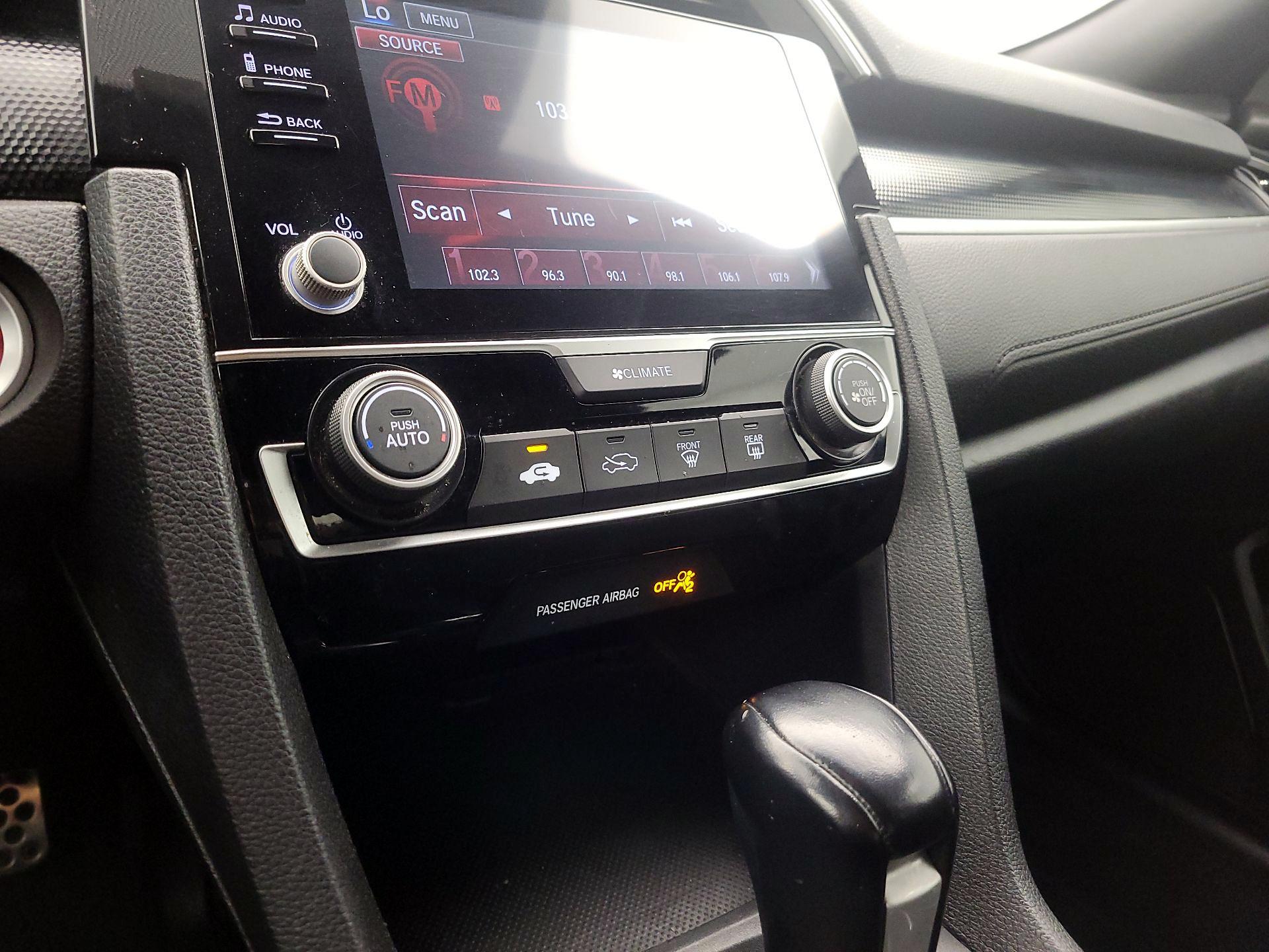 Thumbnail: 2019 Honda Civic - 16