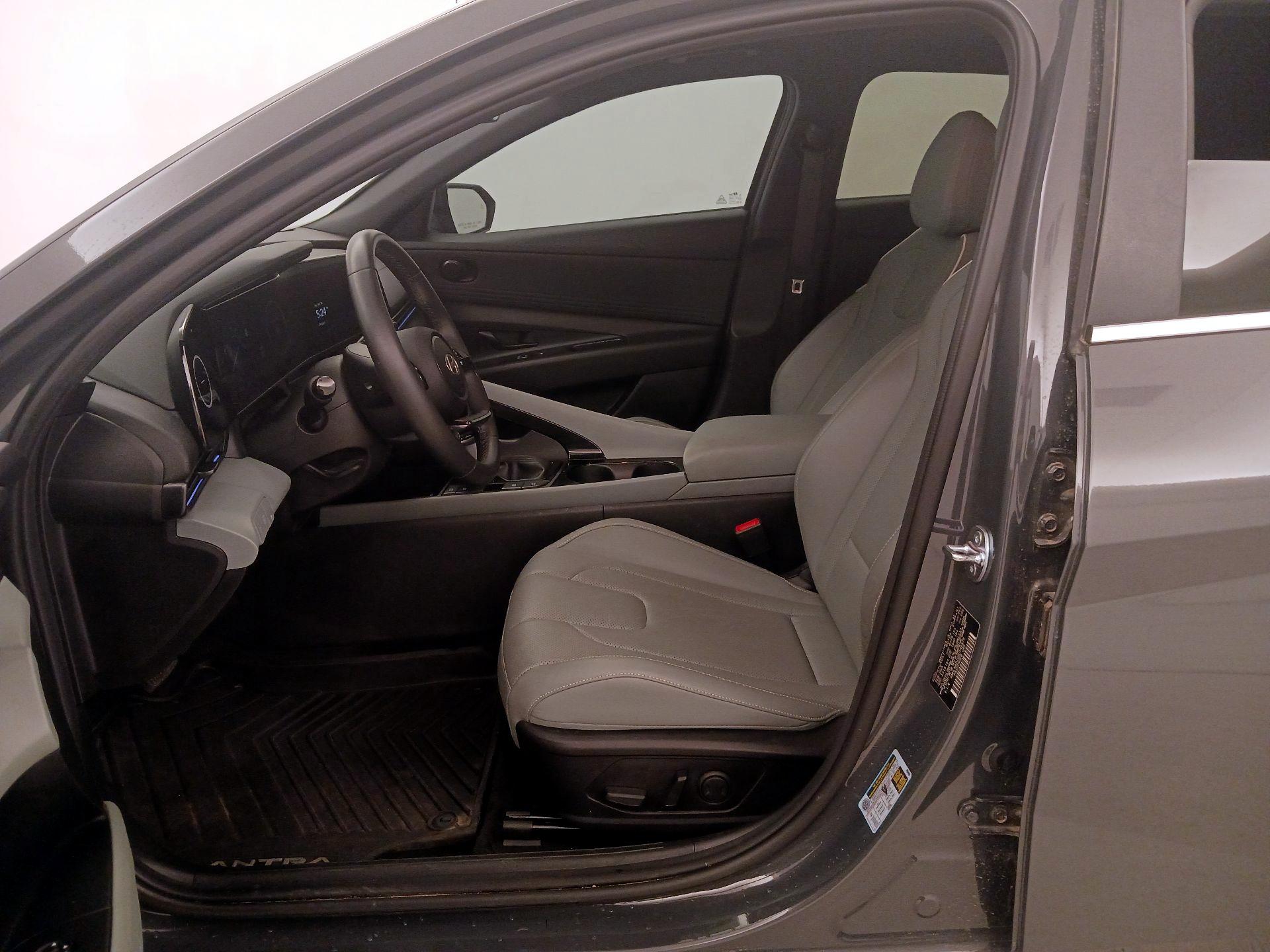 Thumbnail: 2025 Hyundai Elantra - 11