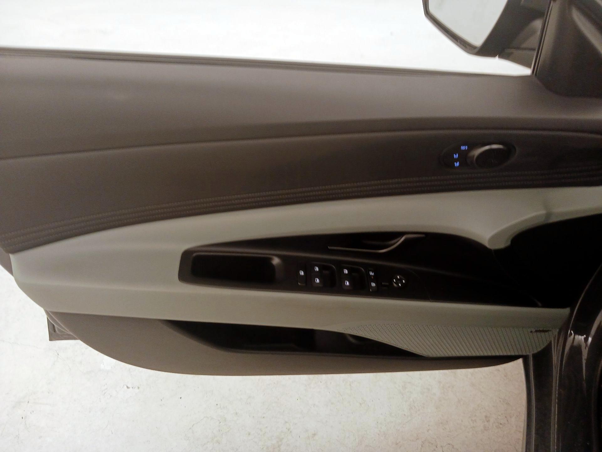 Thumbnail: 2025 Hyundai Elantra - 12