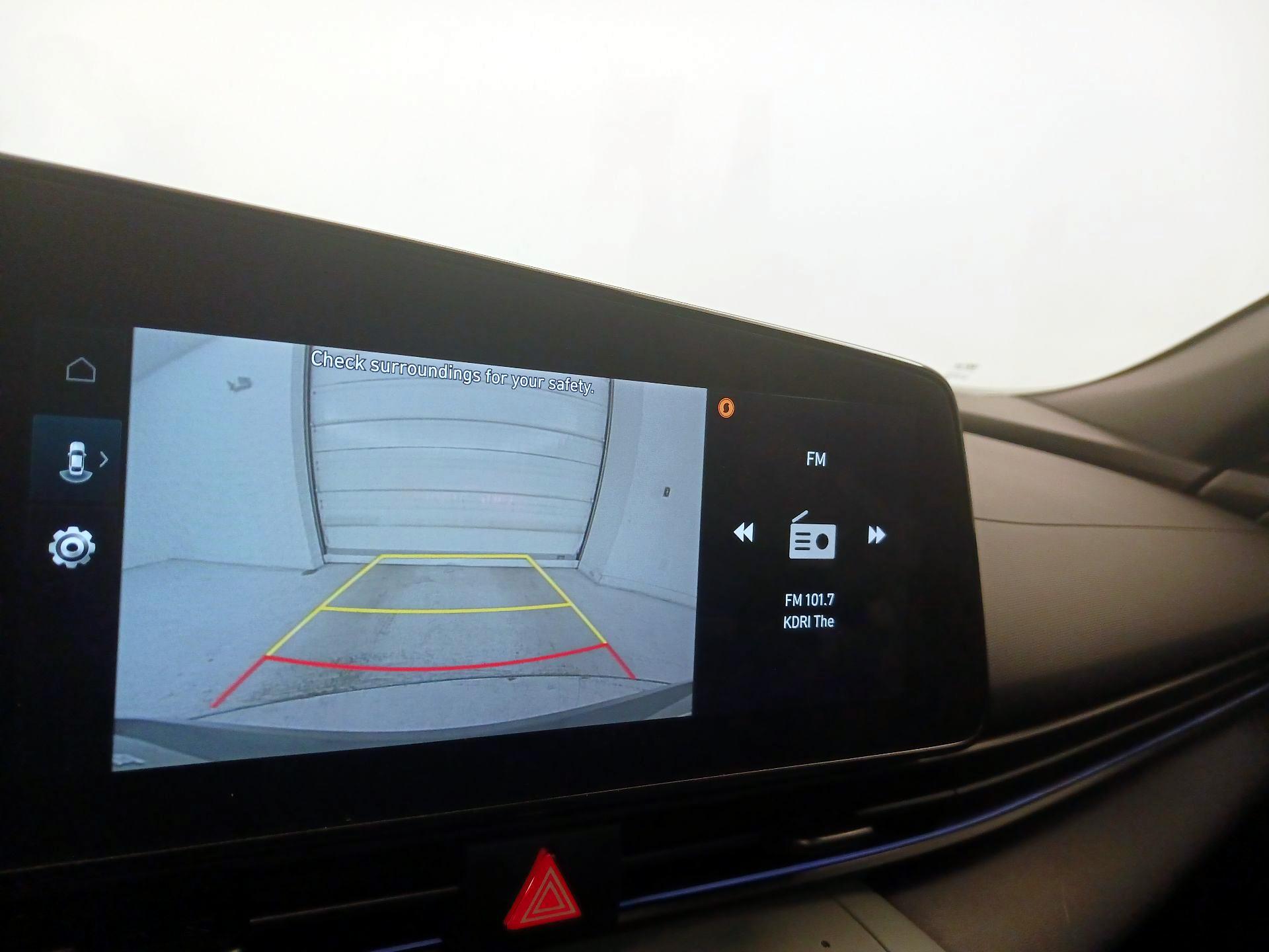 Thumbnail: 2025 Hyundai Elantra - 15