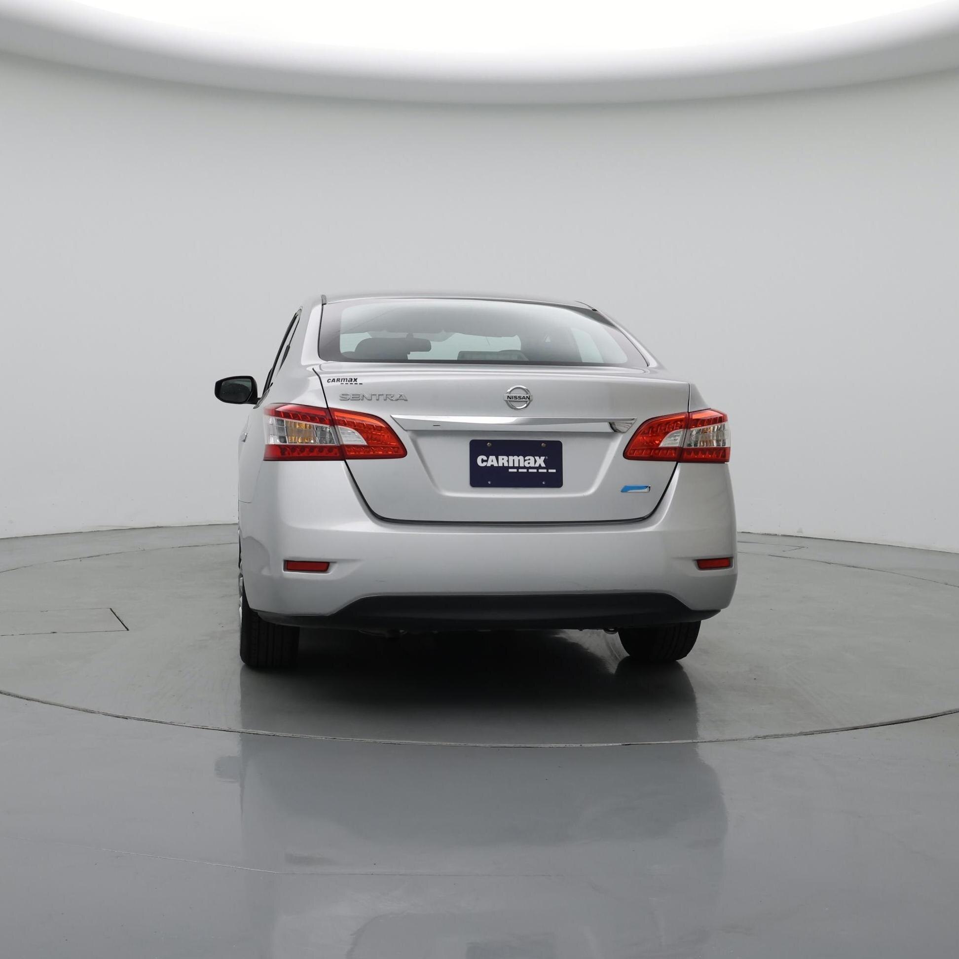 Thumbnail: 2014 Nissan Sentra - 6