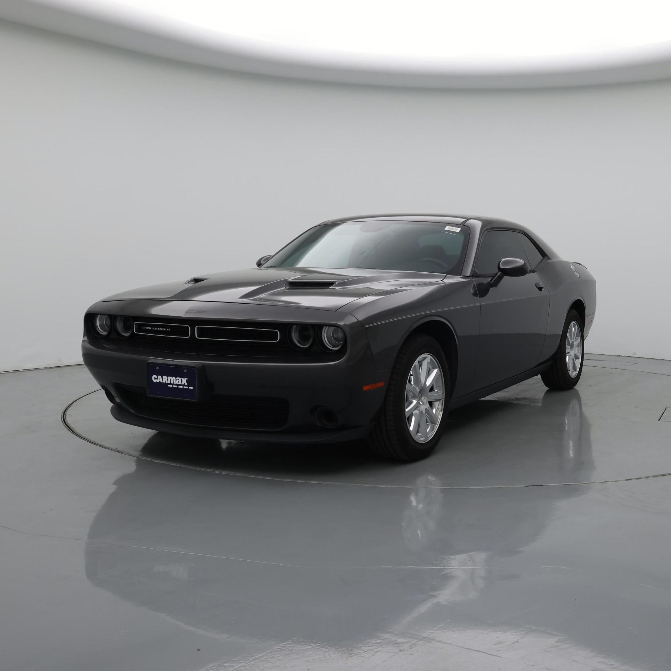 Thumbnail: 2016 Dodge Challenger - 4