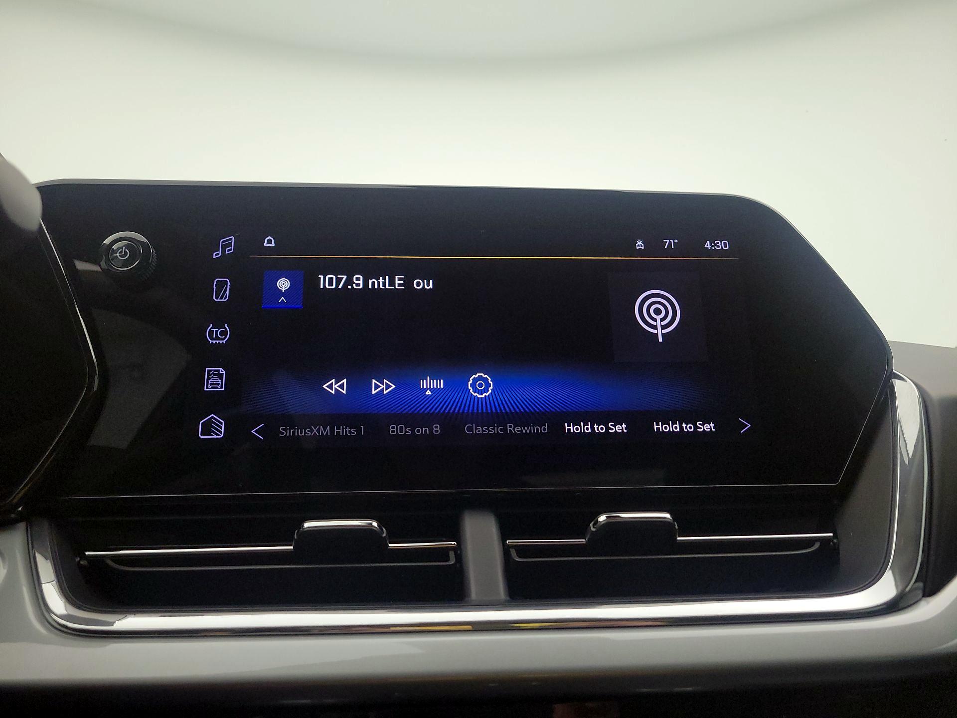 Thumbnail: 2025 Chevrolet Trax - 15