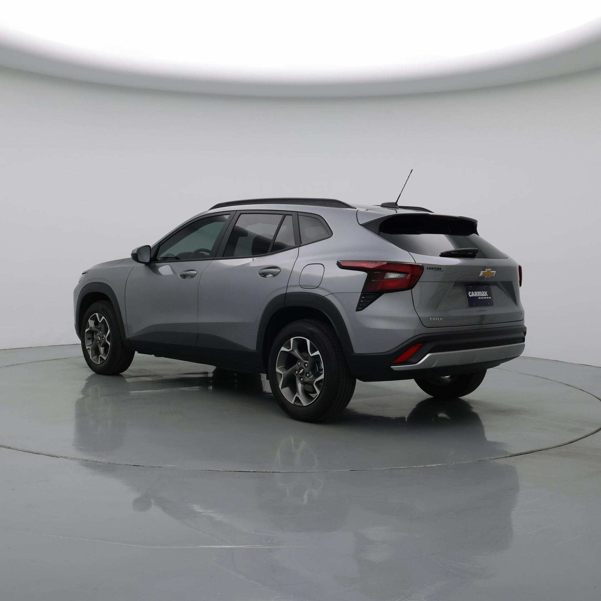 Thumbnail: 2025 Chevrolet Trax - 2