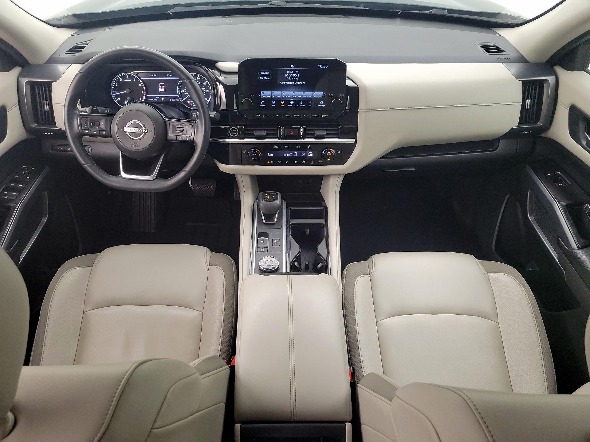 Thumbnail: 2023 Nissan Pathfinder - 9