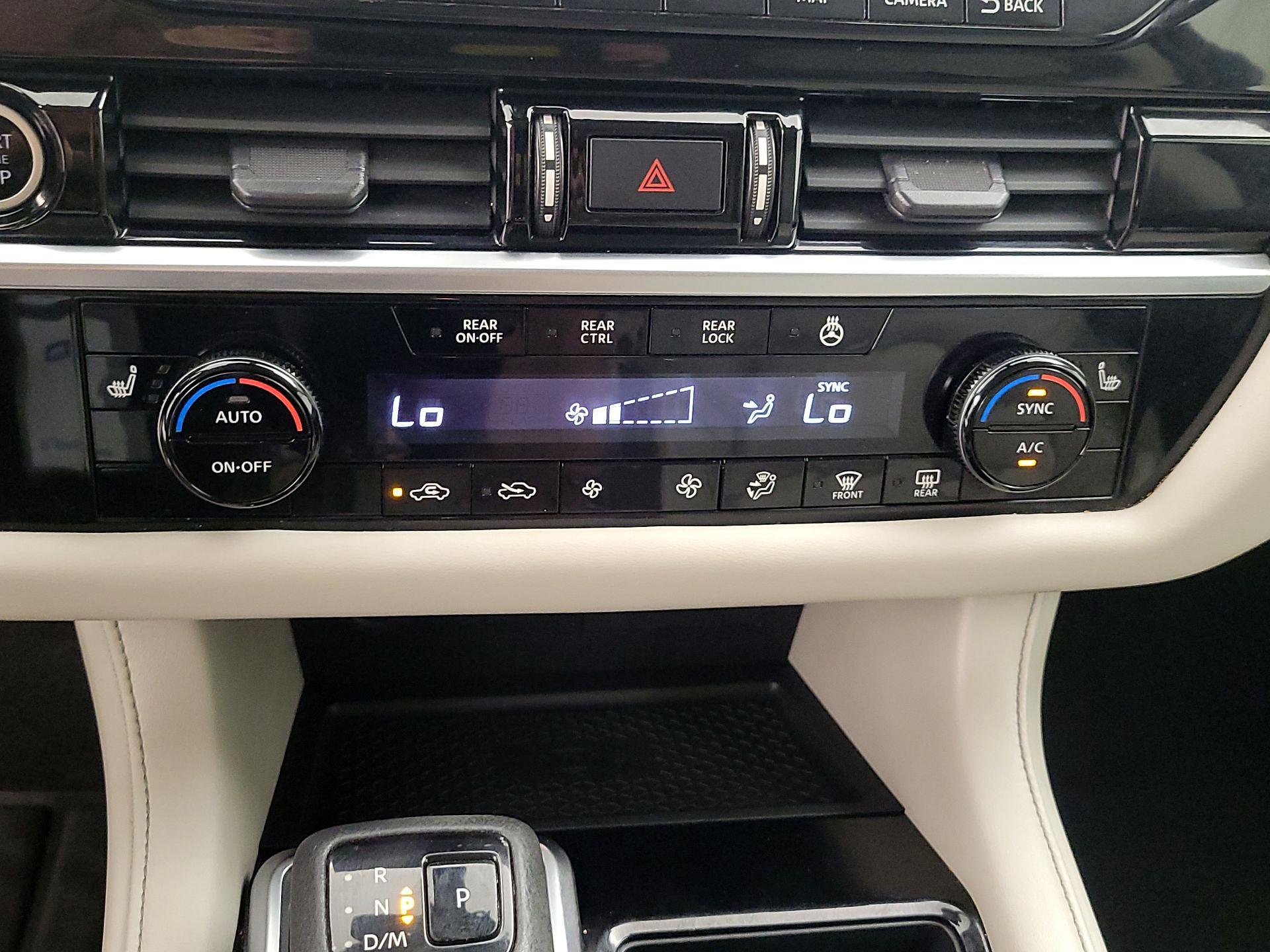 Thumbnail: 2023 Nissan Pathfinder - 16