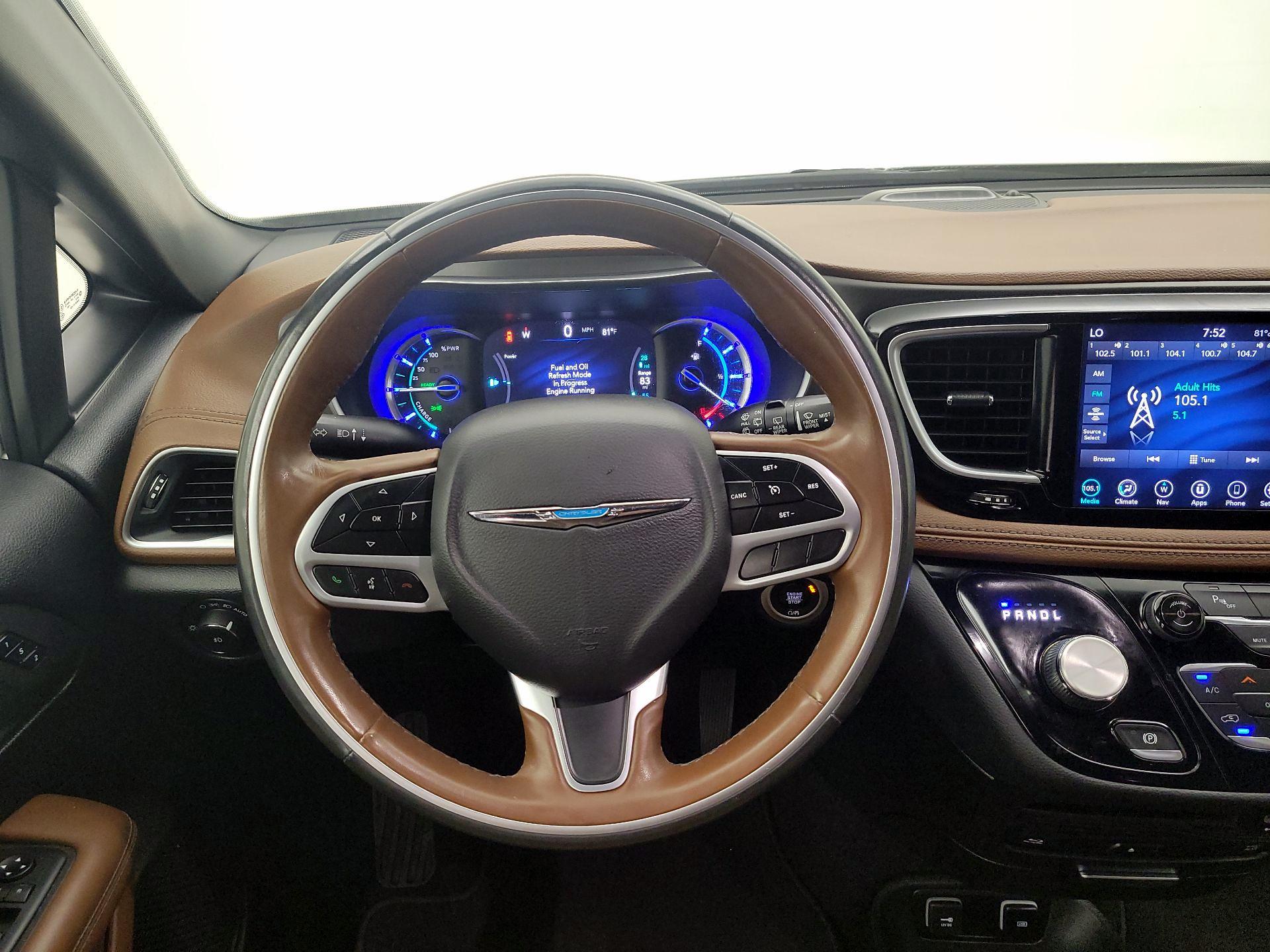 Thumbnail: 2020 Chrysler Pacifica - 10