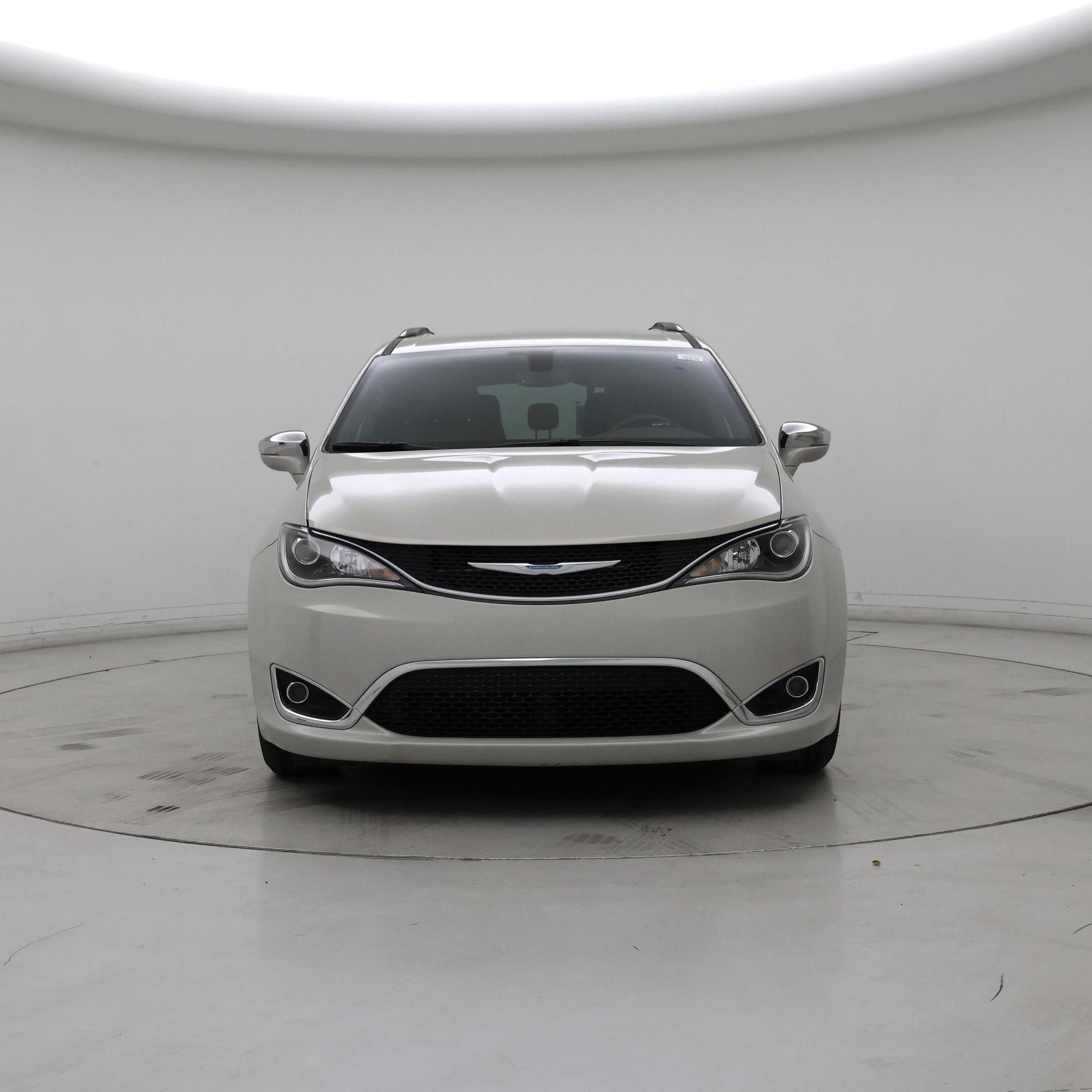 Thumbnail: 2020 Chrysler Pacifica - 5