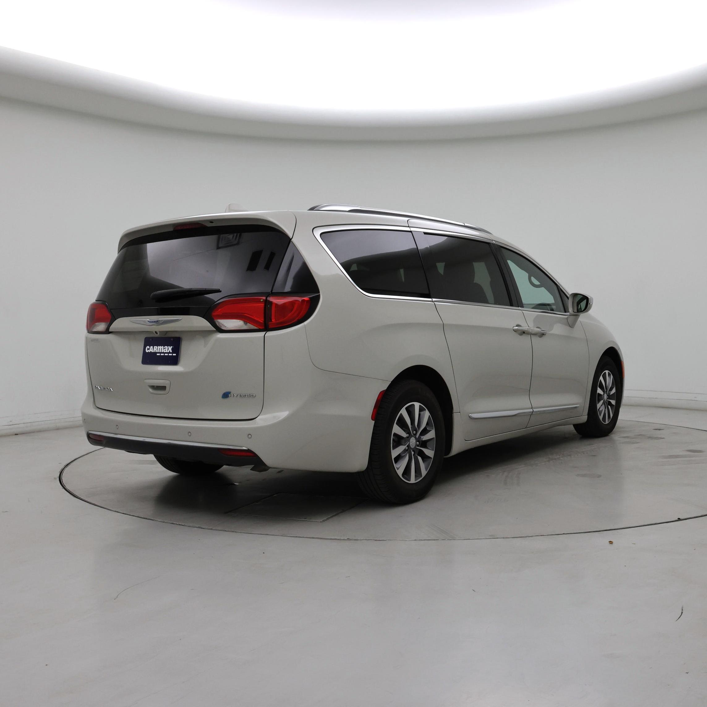 Thumbnail: 2020 Chrysler Pacifica - 8